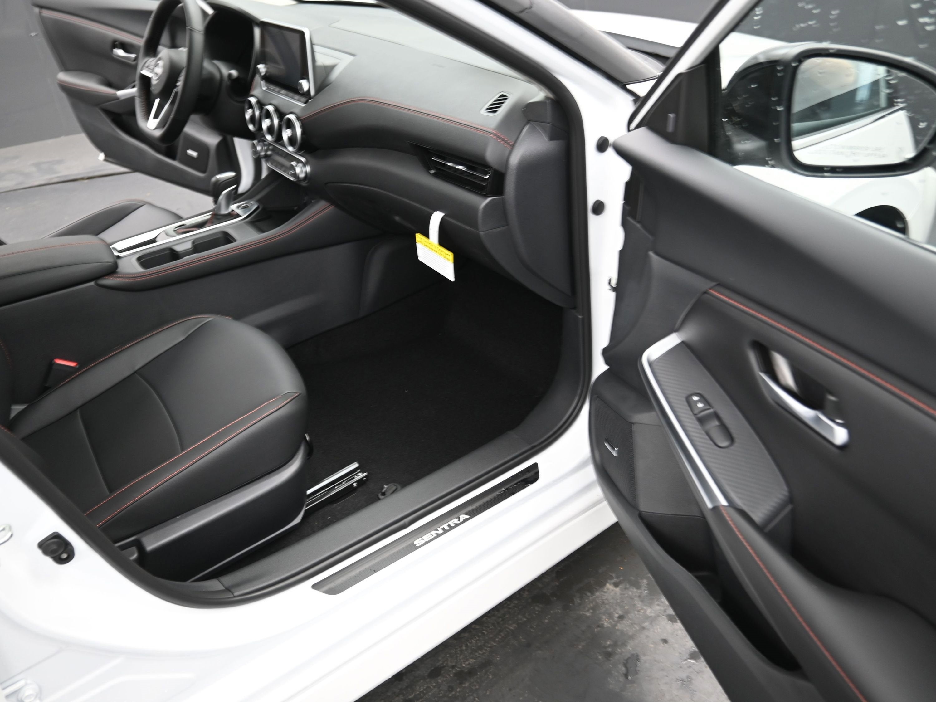 2025 Nissan SENTRA SR PREMIUM