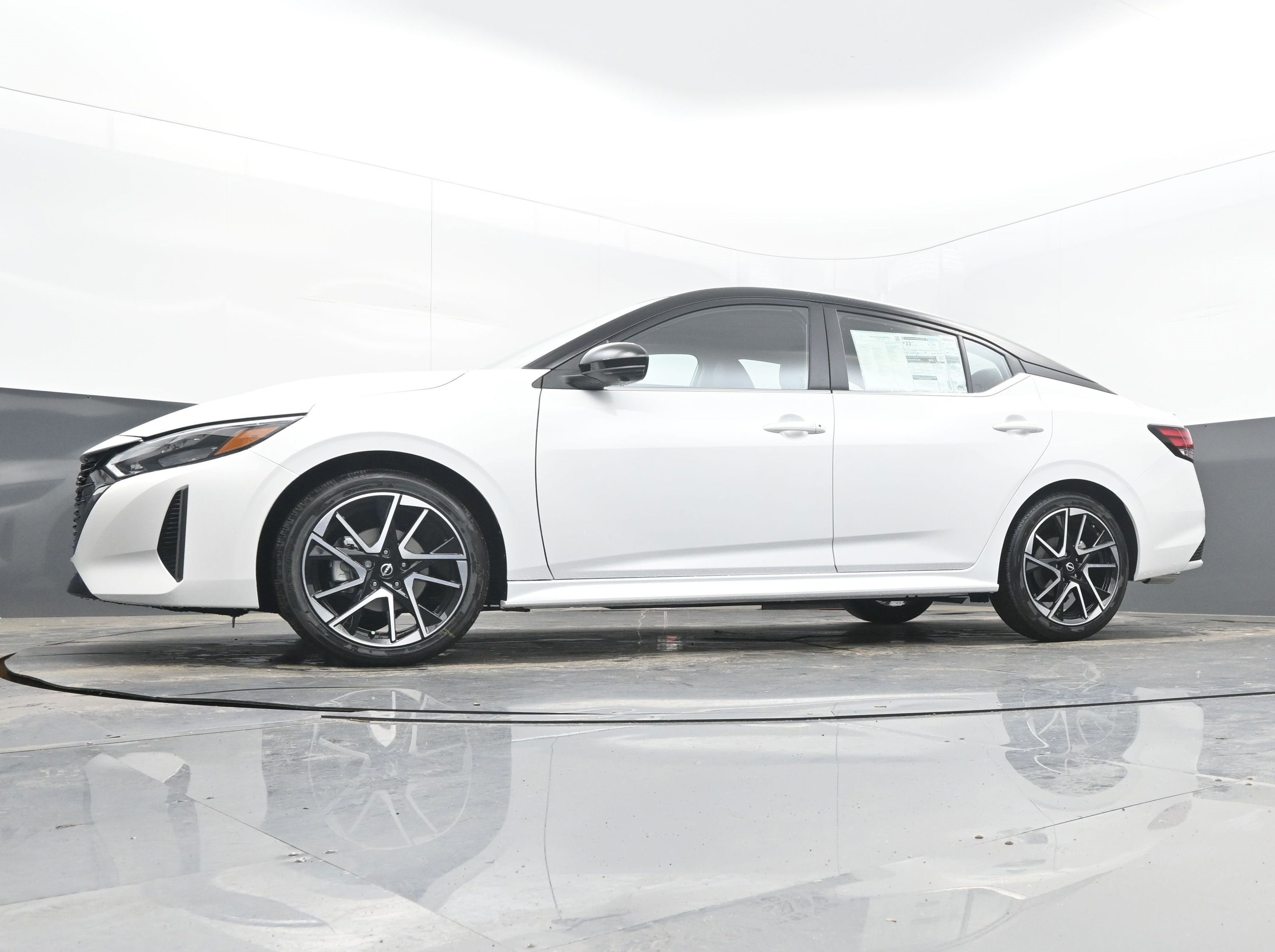 2025 Nissan SENTRA SR PREMIUM