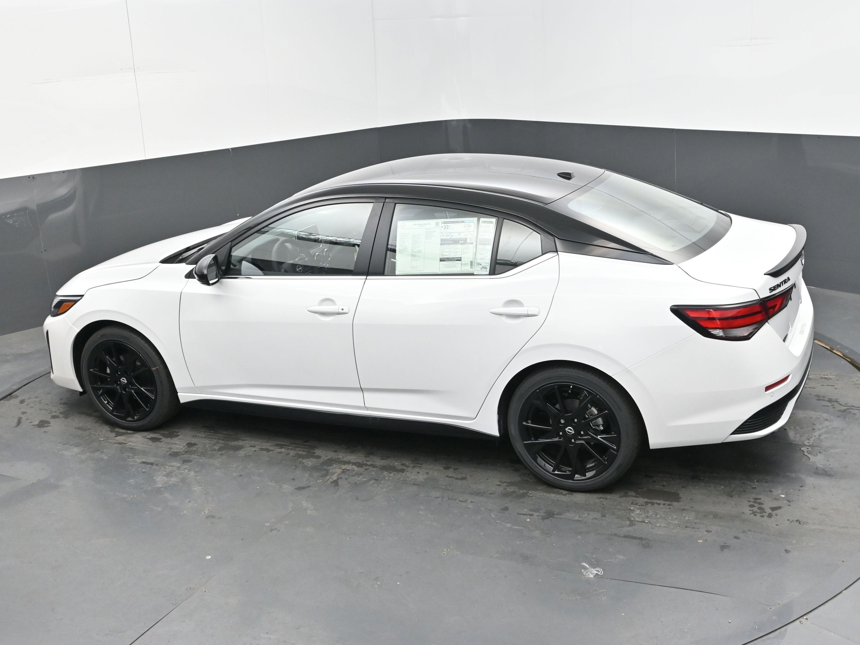 2025 Nissan SENTRA SR MIDNIGHT