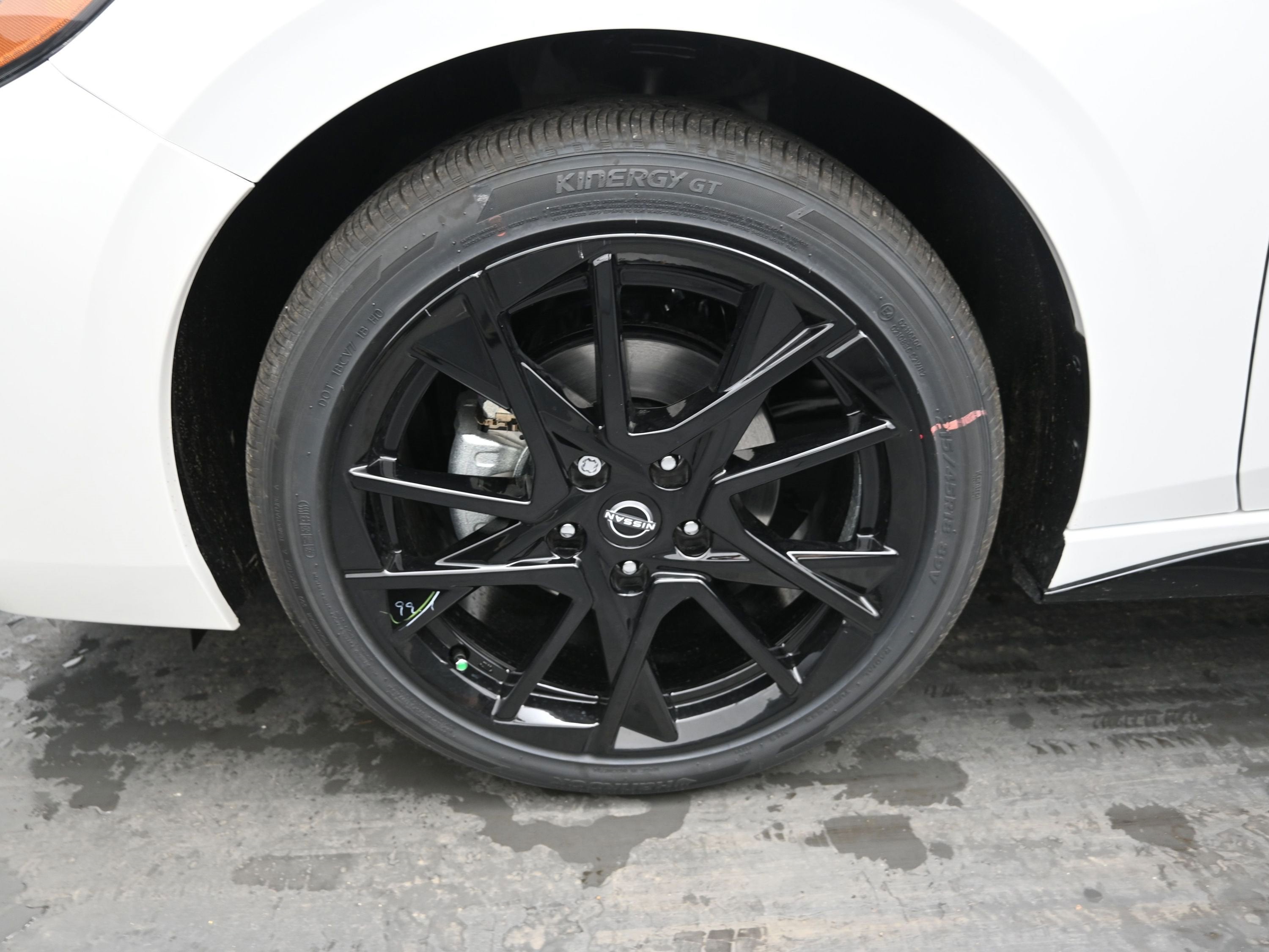 2025 Nissan SENTRA SR MIDNIGHT