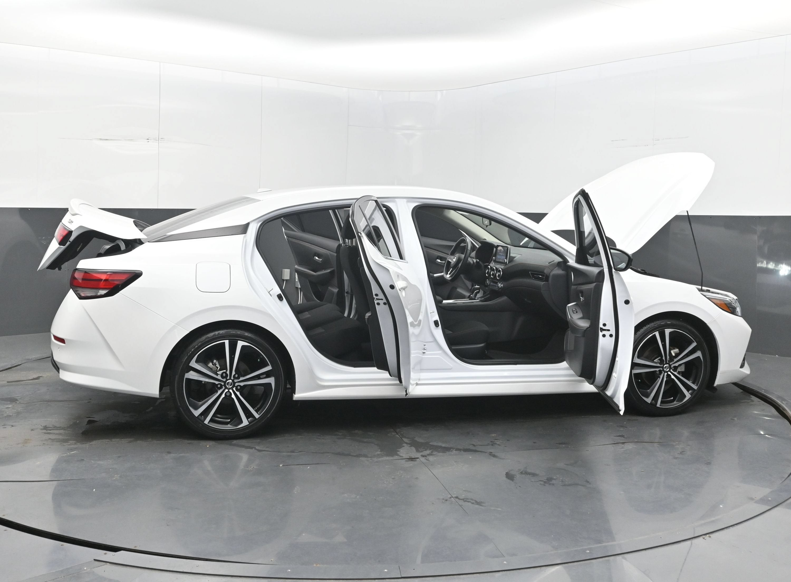 2023 Nissan Sentra SR
