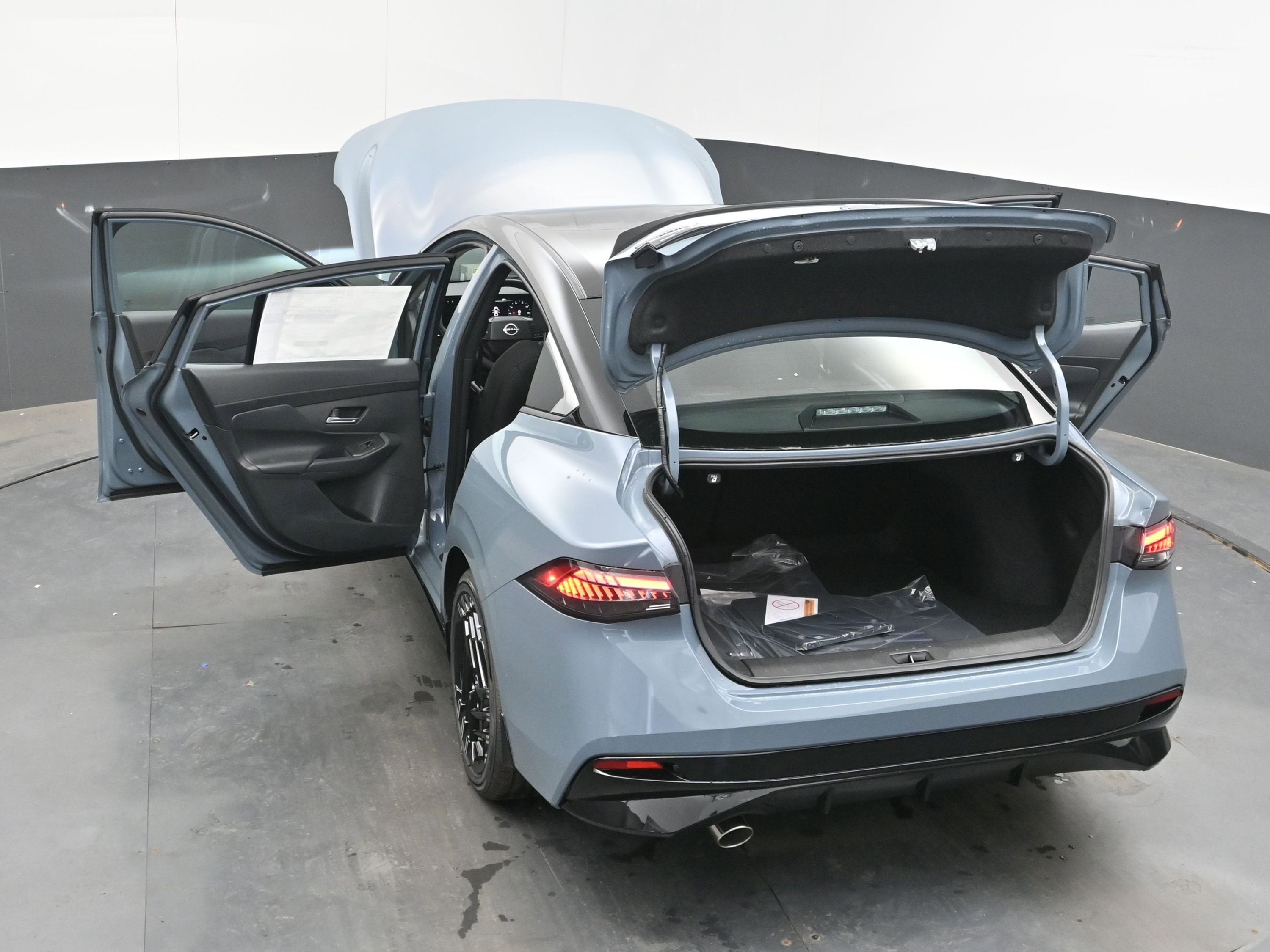 2026 Nissan SENTRA SR