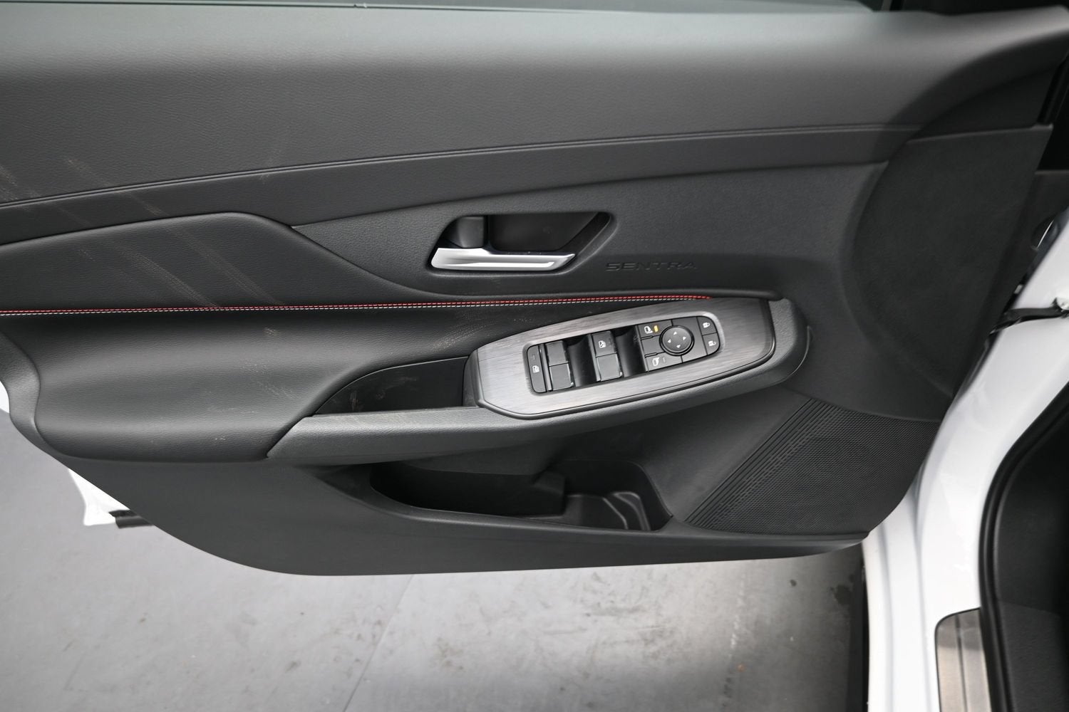 2027 Nissan SENTRA SR