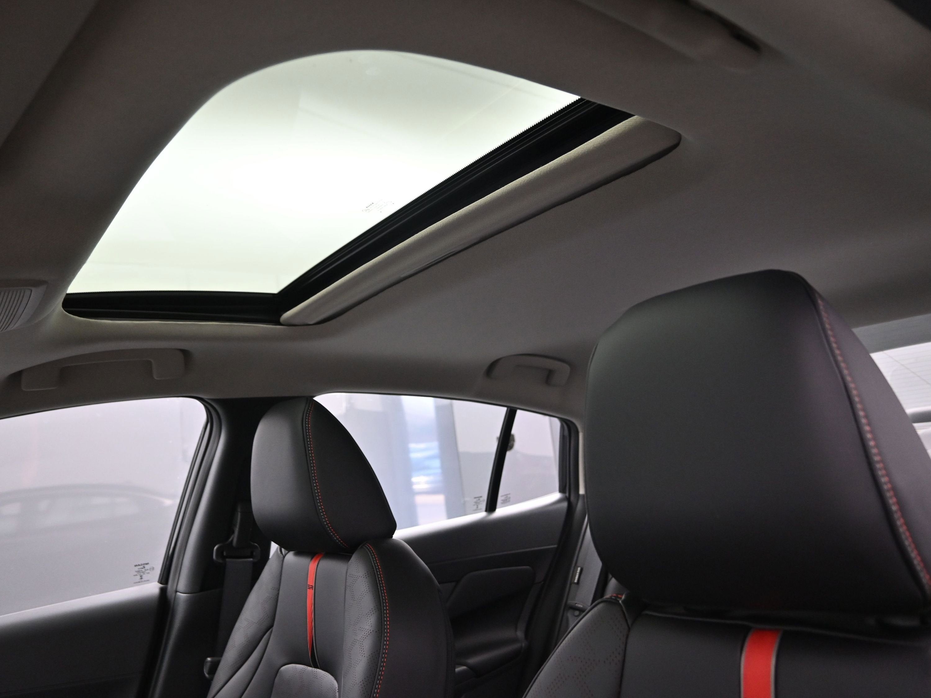 2026 Nissan SENTRA SR PREMIUM