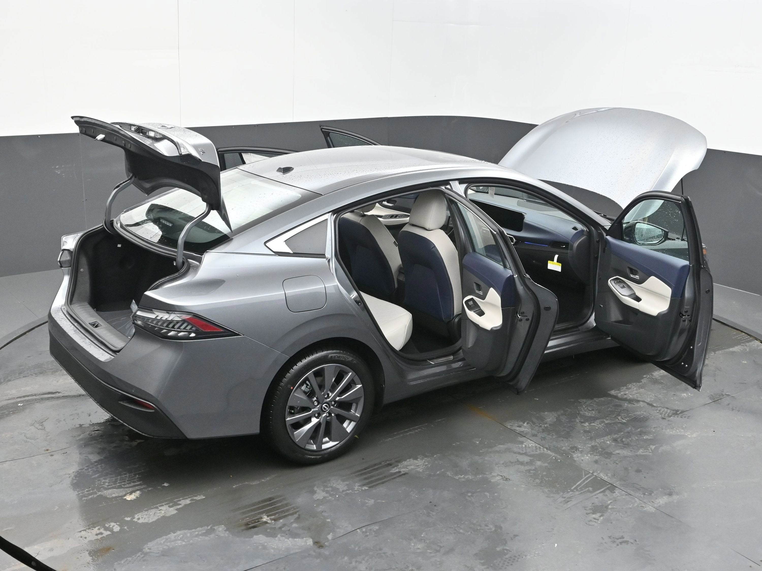 2026 Nissan SENTRA SL