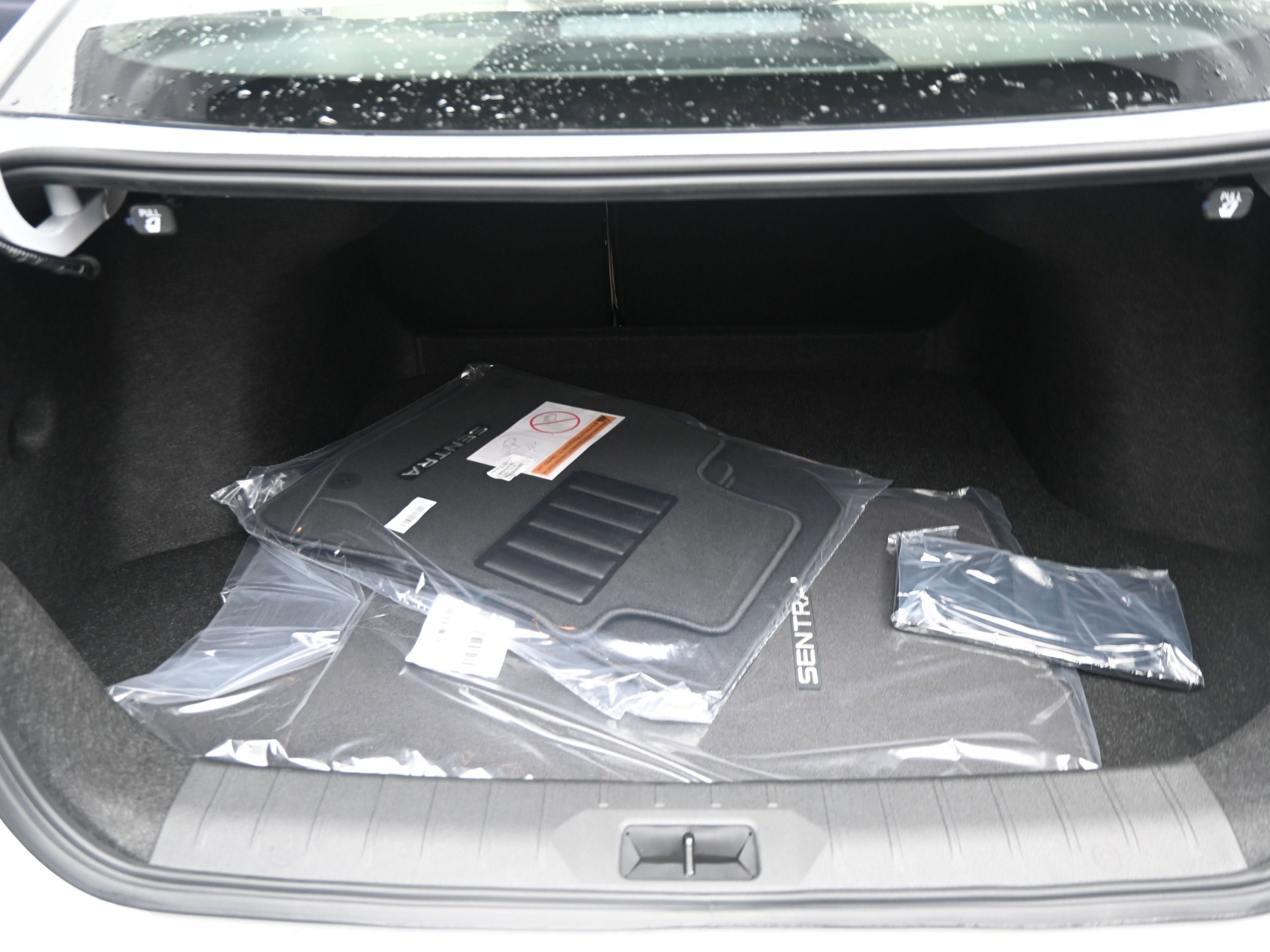 2026 Nissan SENTRA SL