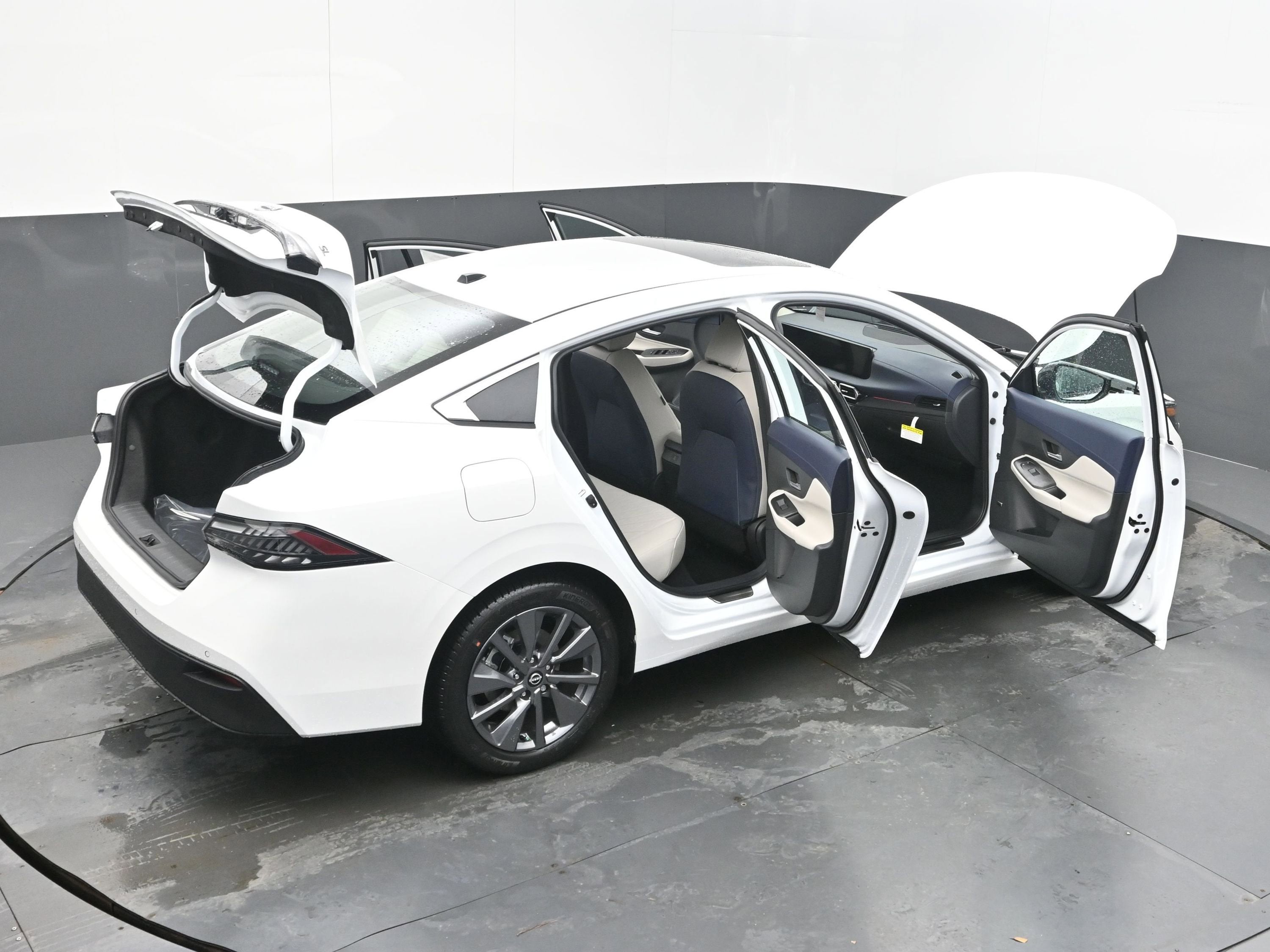 2026 Nissan SENTRA SL