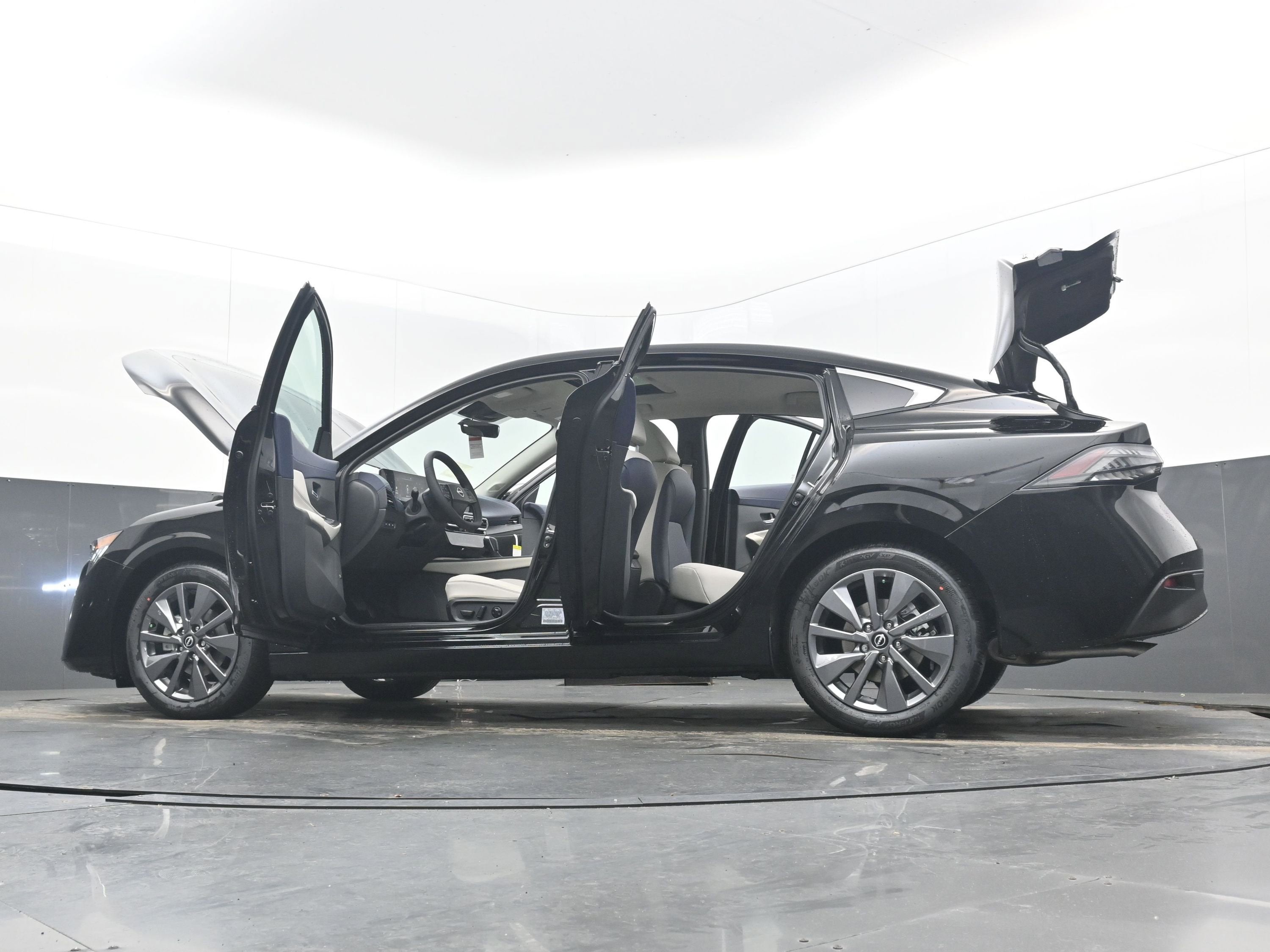 2026 Nissan SENTRA SL