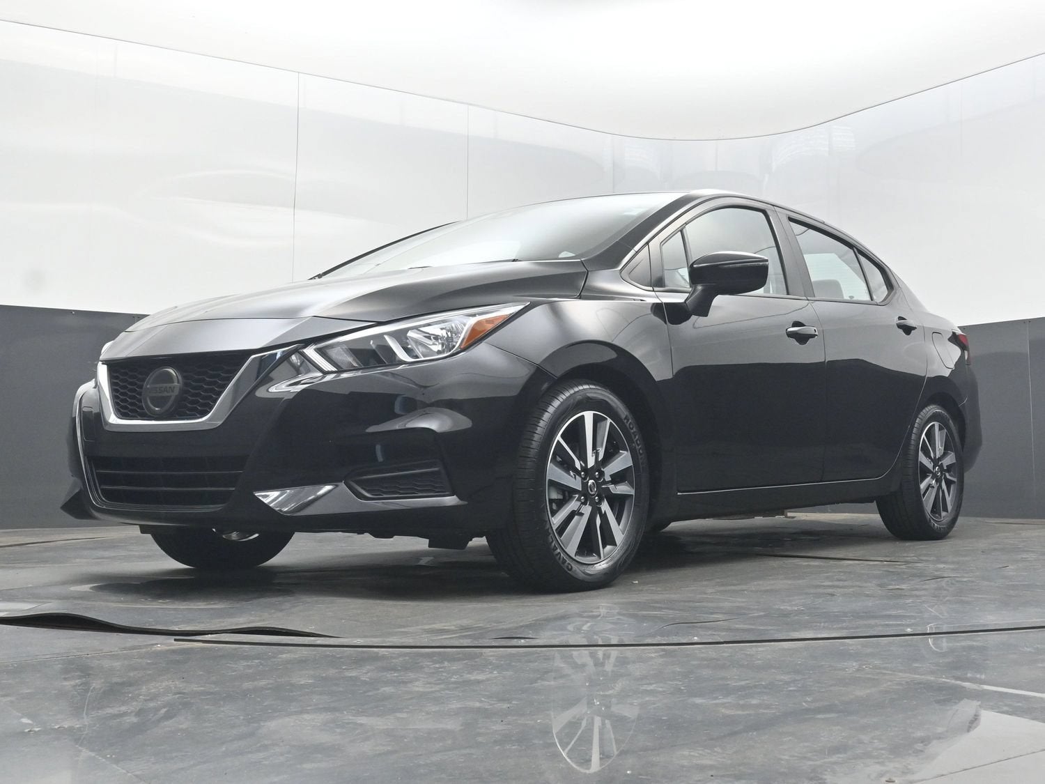2020 Nissan Versa SV