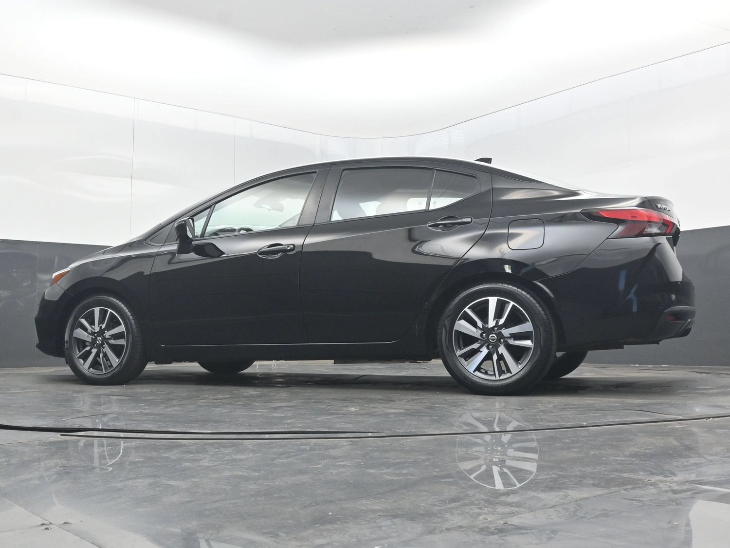 2020 Nissan Versa SV