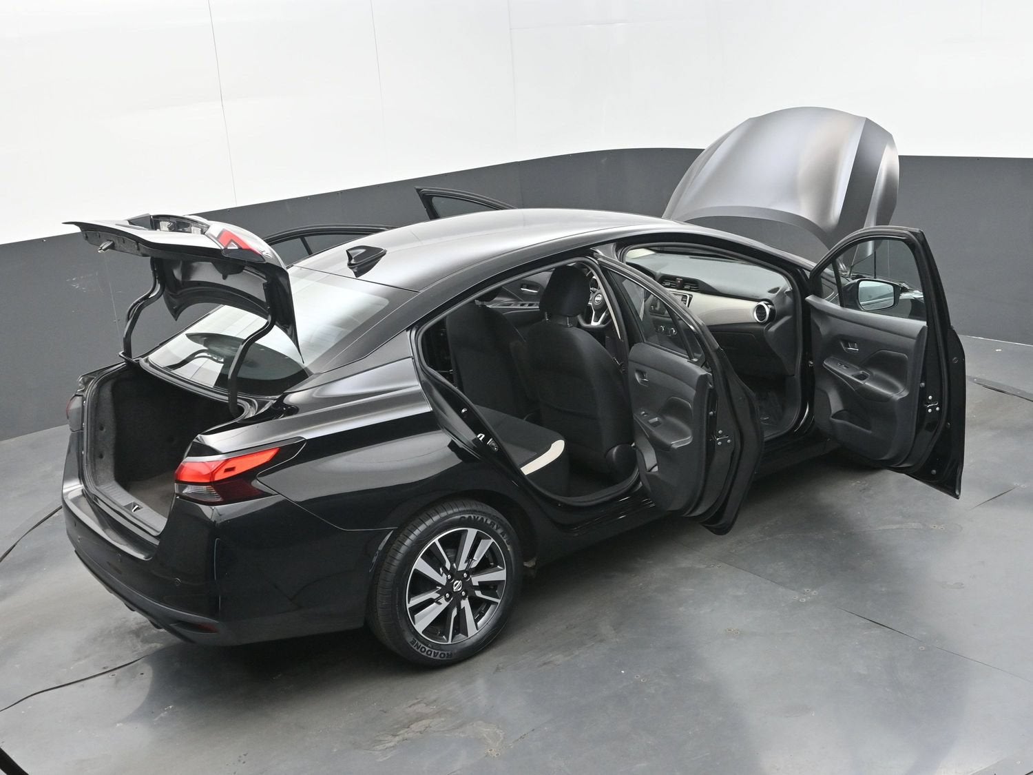 2020 Nissan Versa SV