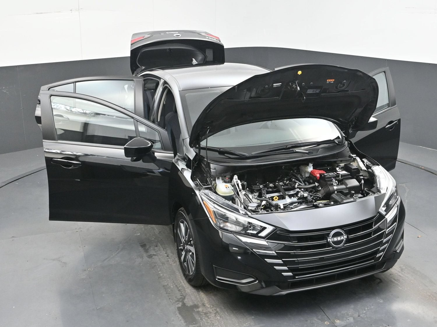2025 Nissan Versa SV