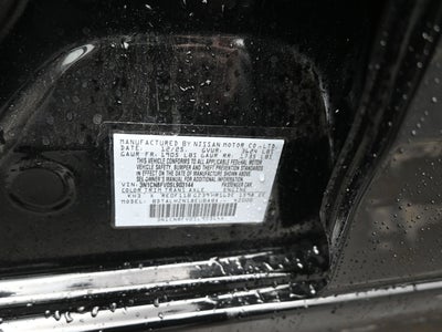 2025 Nissan VERSA SR