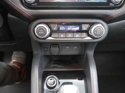 2025 Nissan VERSA SR