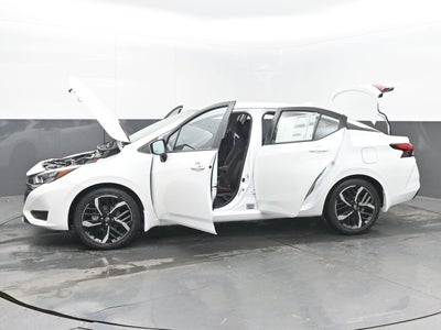 2025 Nissan VERSA SR