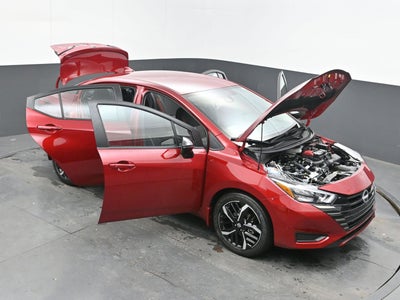 2025 Nissan VERSA SR