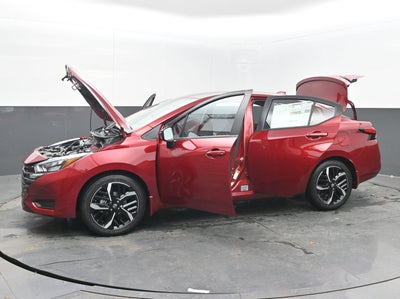 2025 Nissan VERSA SR
