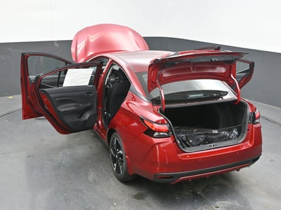 2025 Nissan VERSA SR