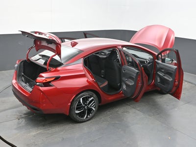 2025 Nissan VERSA SR