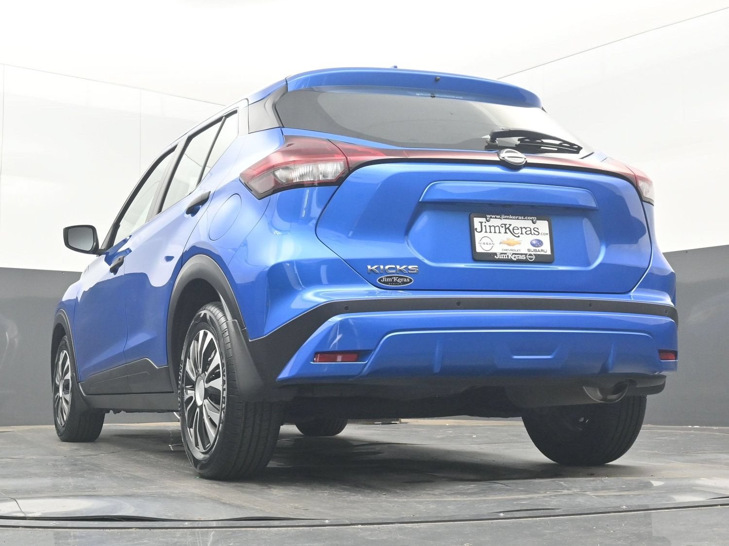 2023 Nissan Kicks S