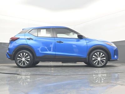 2023 Nissan Kicks S