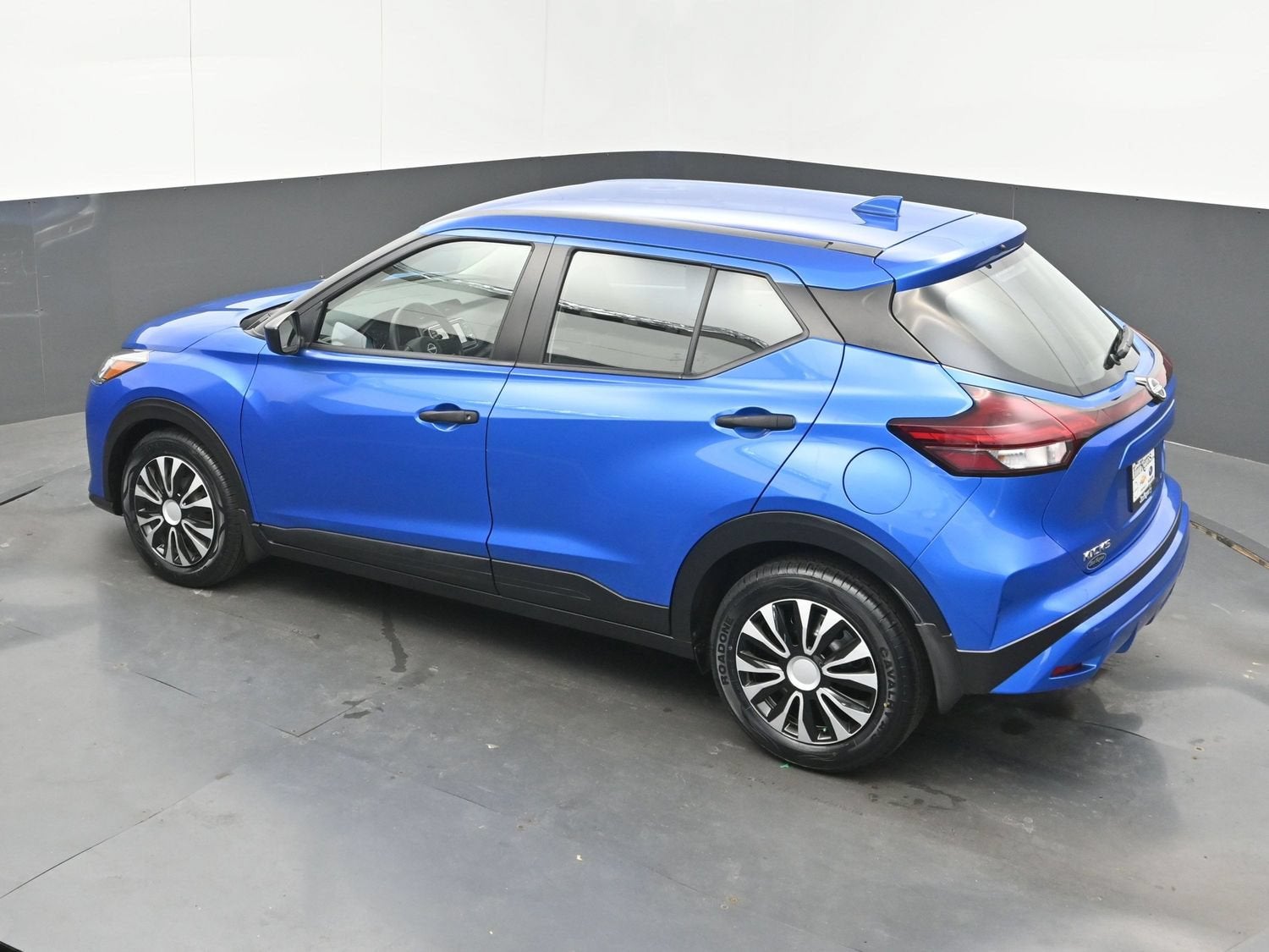 2023 Nissan Kicks S