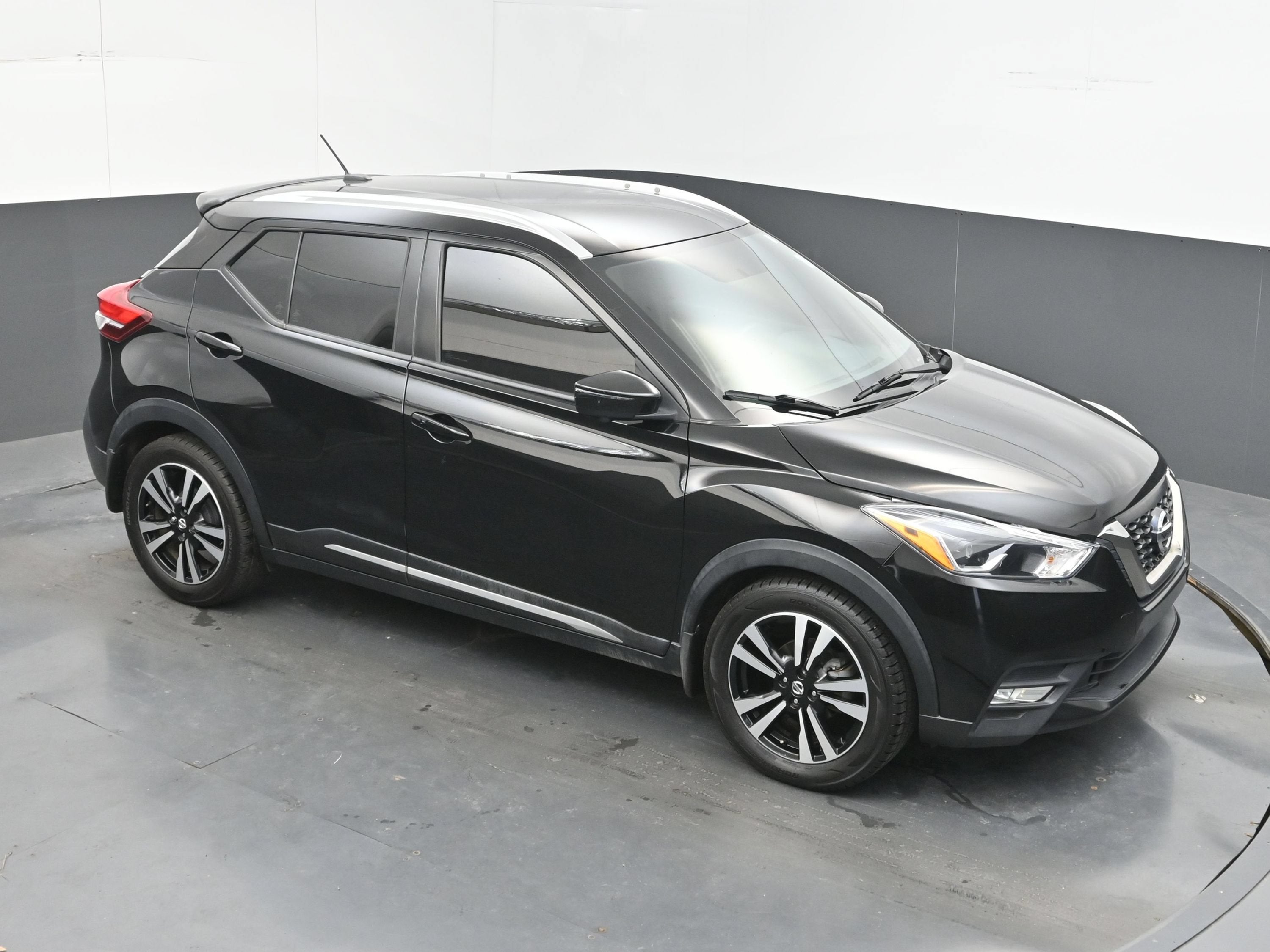 2018 Nissan Kicks SR