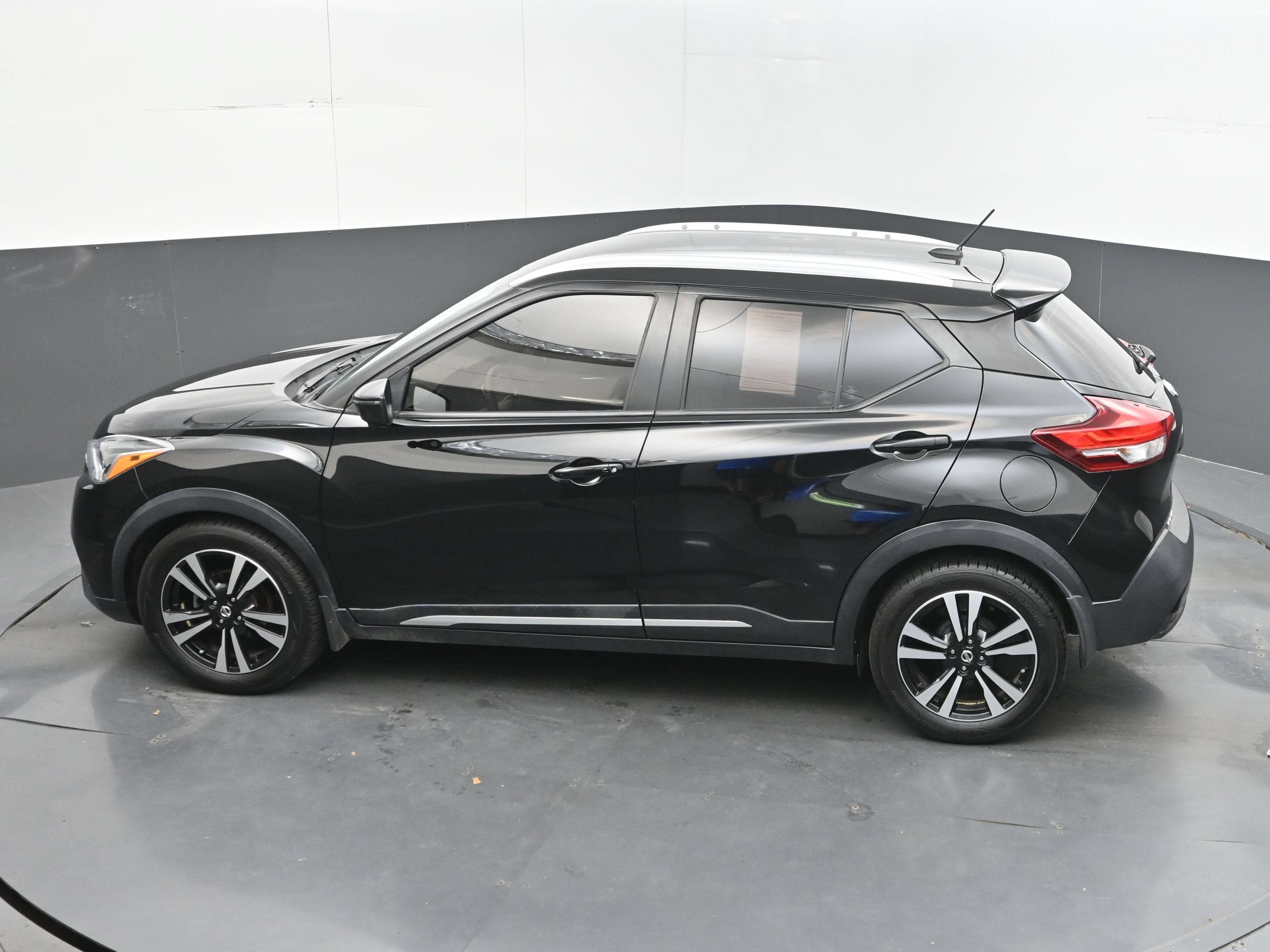 2018 Nissan Kicks SR
