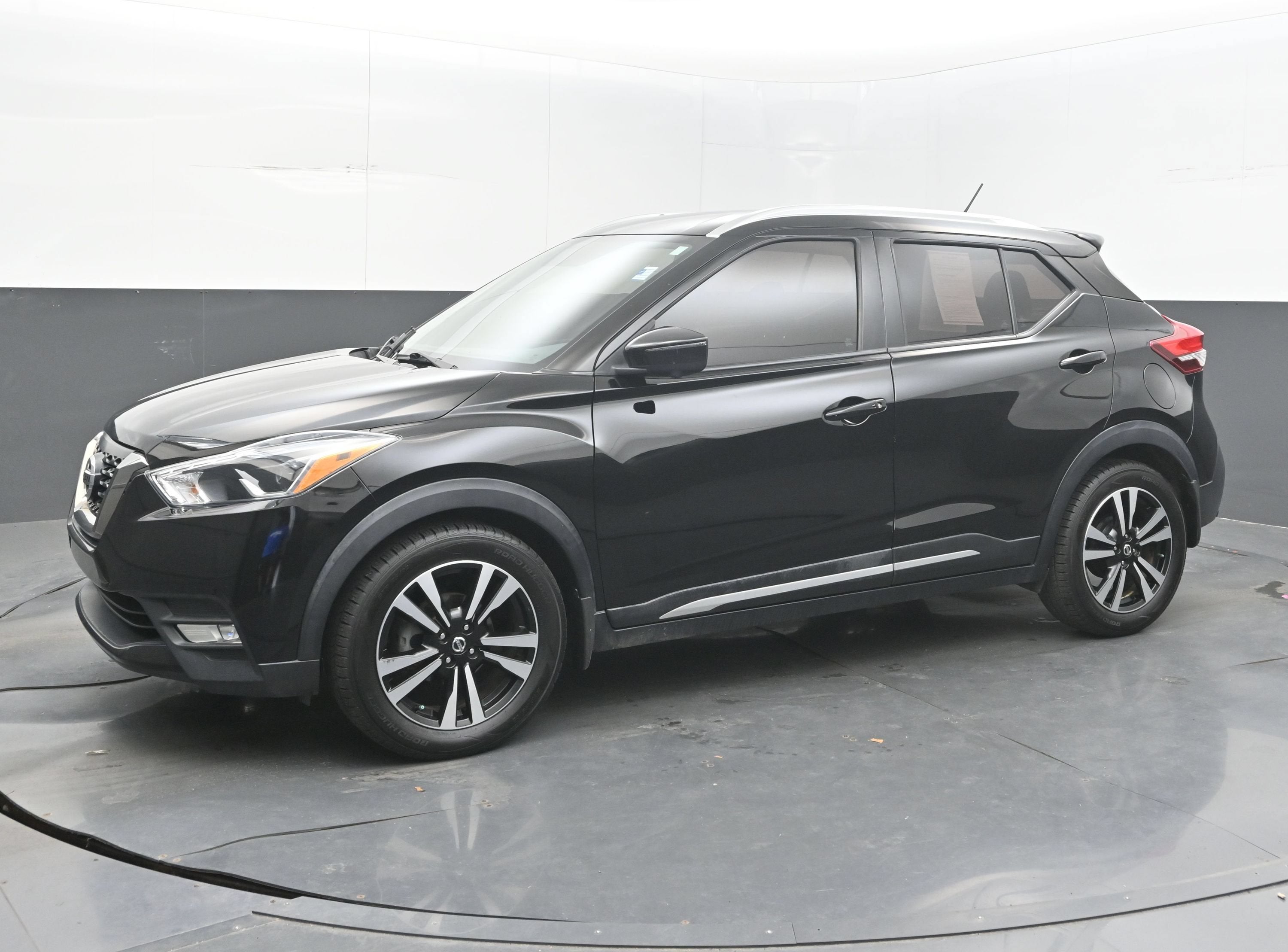 2018 Nissan Kicks SR