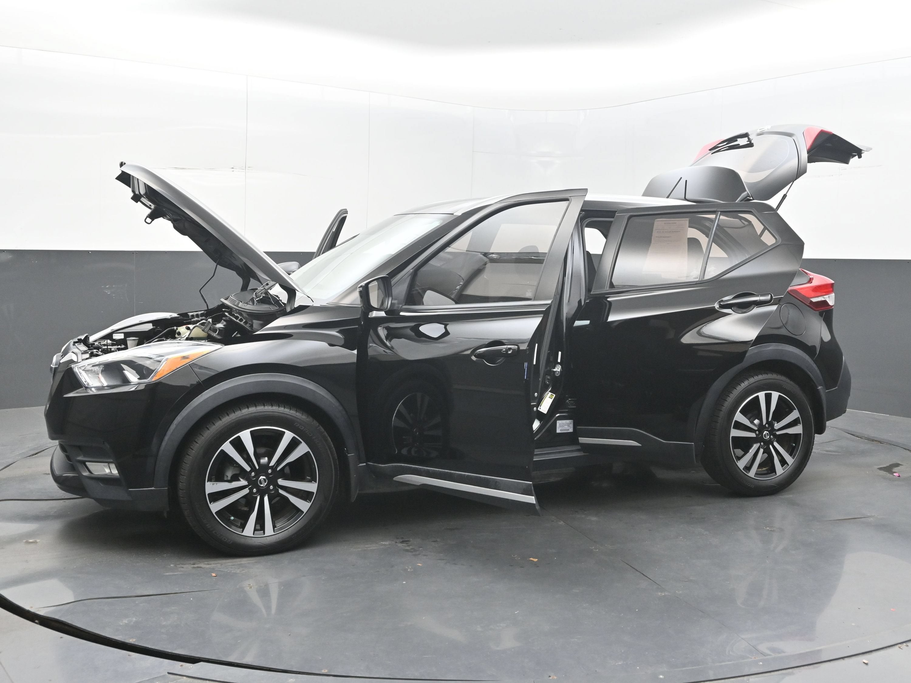 2018 Nissan Kicks SR