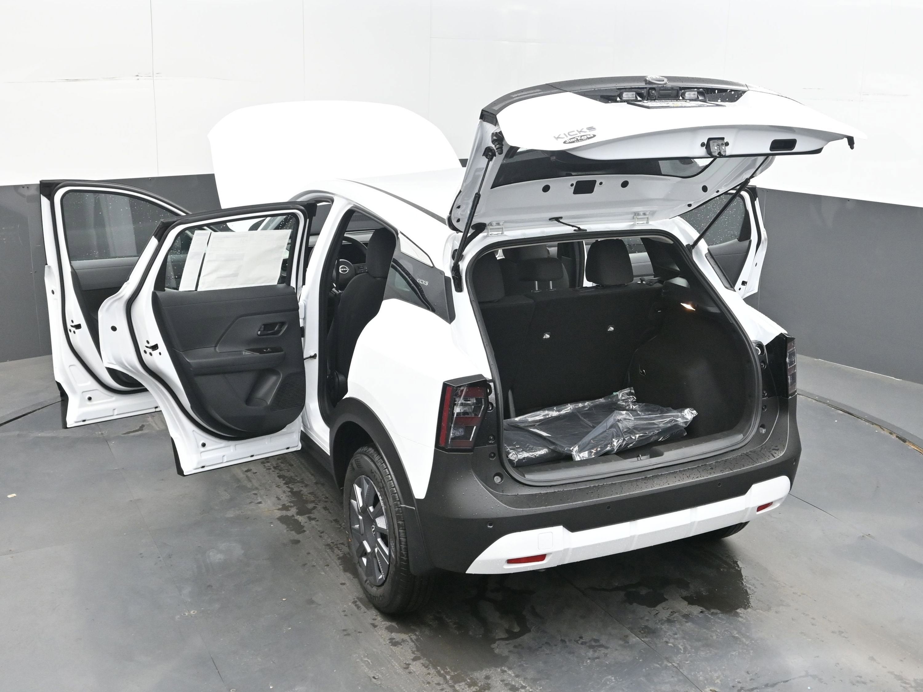 2026 Nissan KICKS S