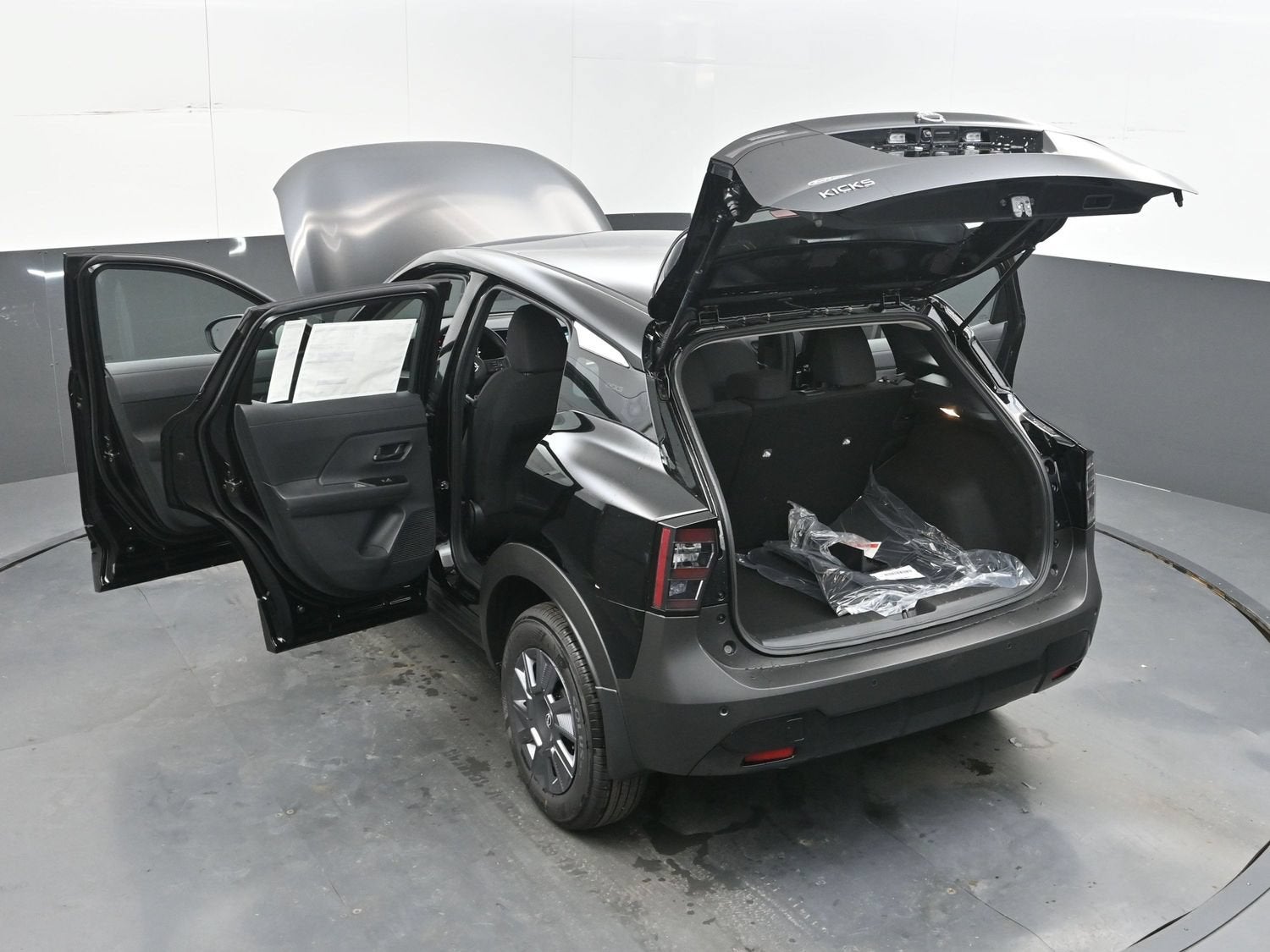 2026 Nissan KICKS S