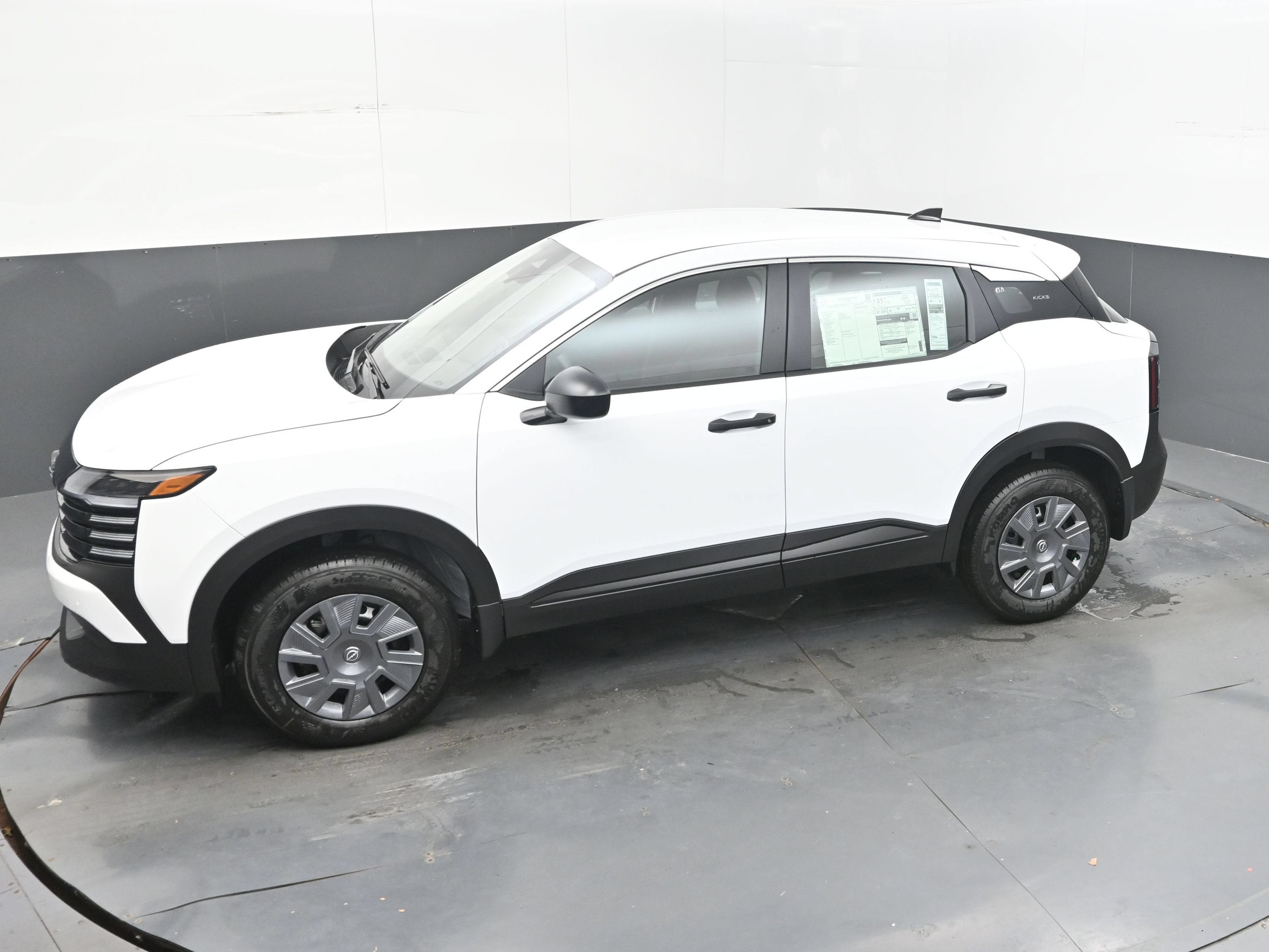 2026 Nissan KICKS S