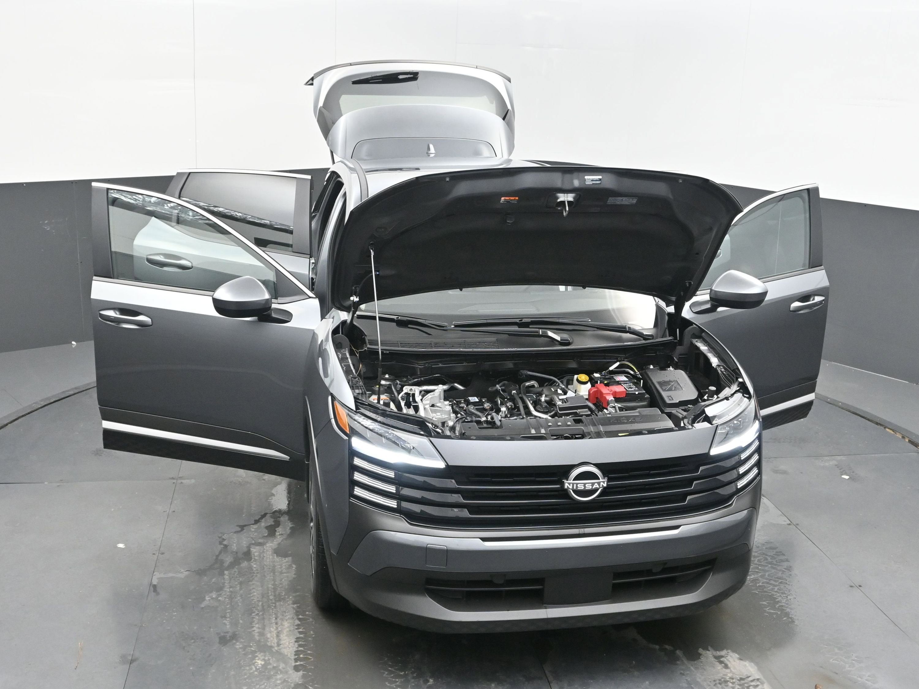 2025 Nissan Kicks SV