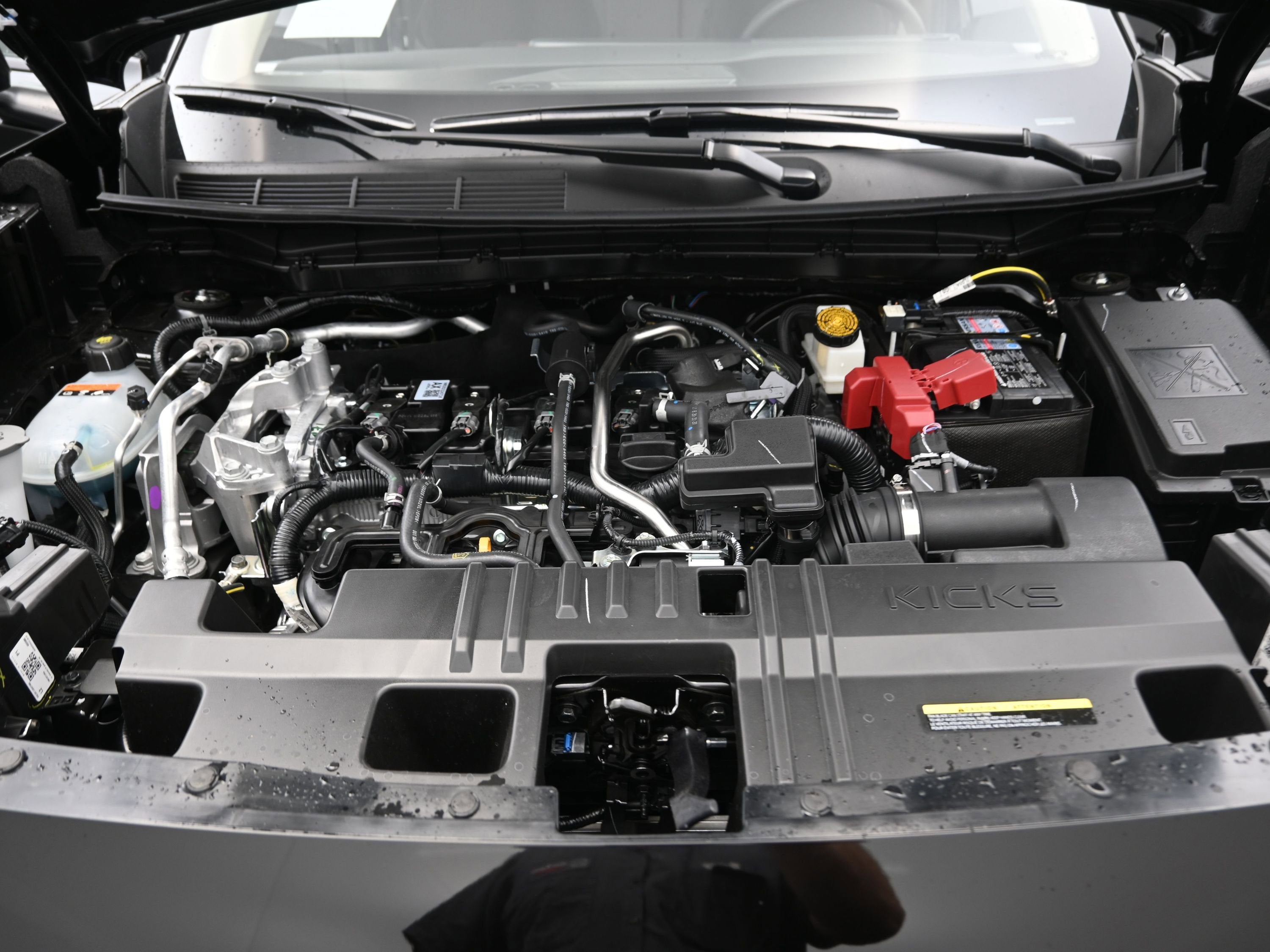 2026 Nissan KICKS SV PREMIUM