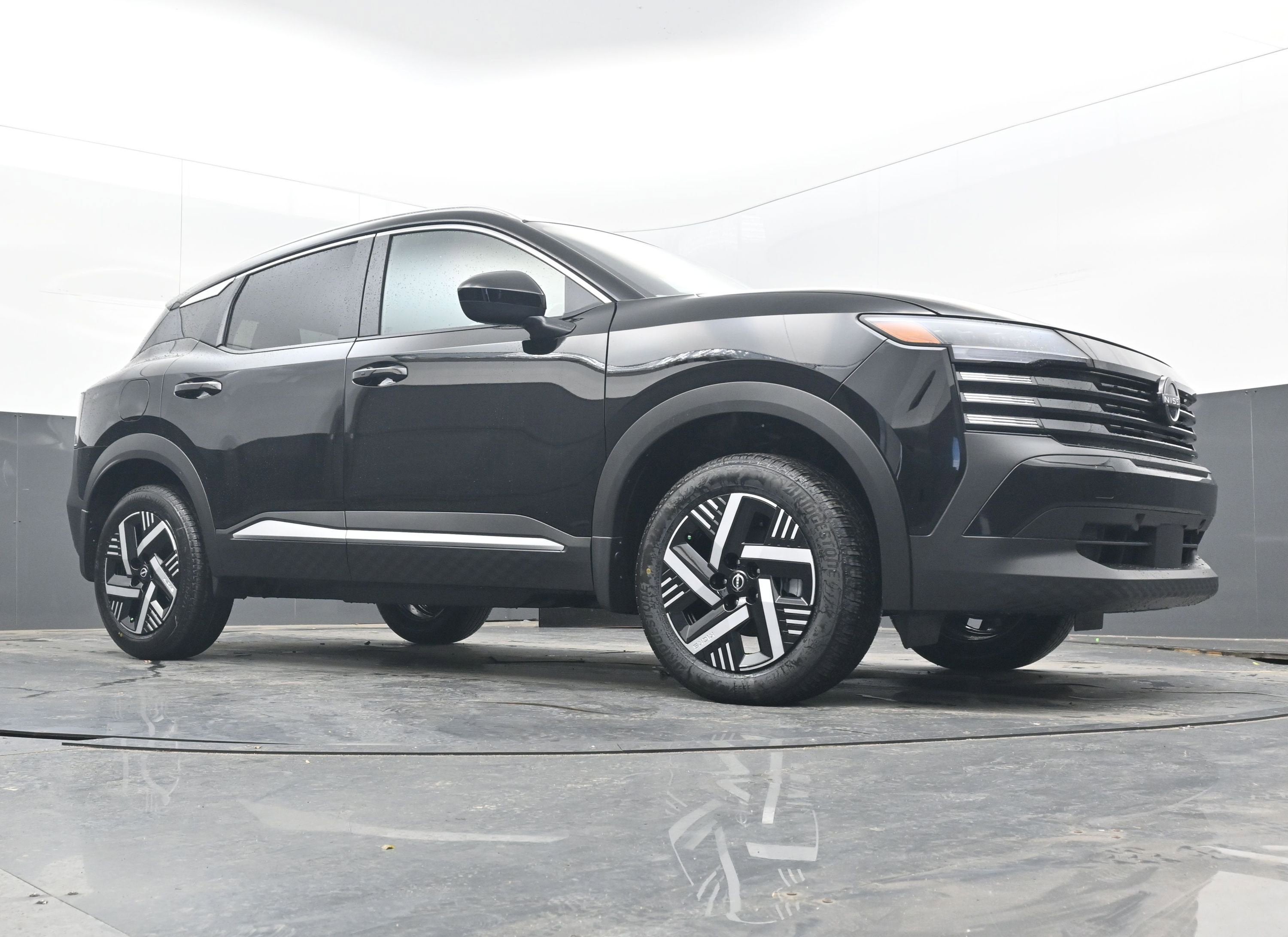 2026 Nissan KICKS SV PREMIUM