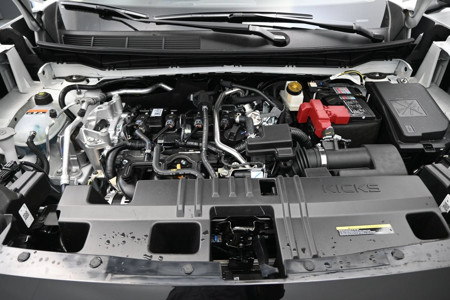 2027 Nissan KICKS SV PREMIUM