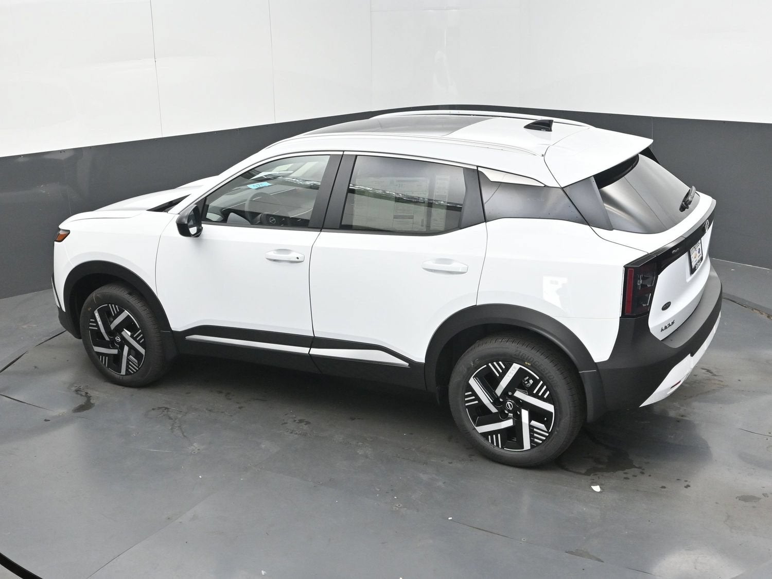 2027 Nissan KICKS SV PREMIUM