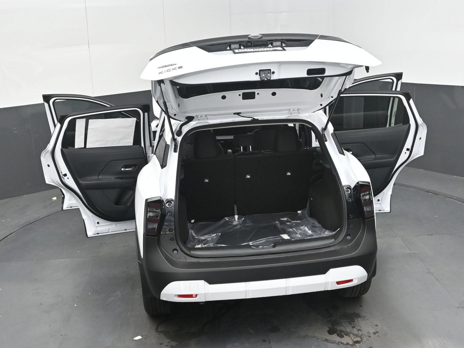 2027 Nissan KICKS SV PREMIUM