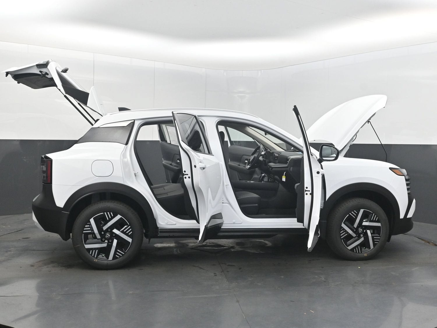 2027 Nissan KICKS SV PREMIUM