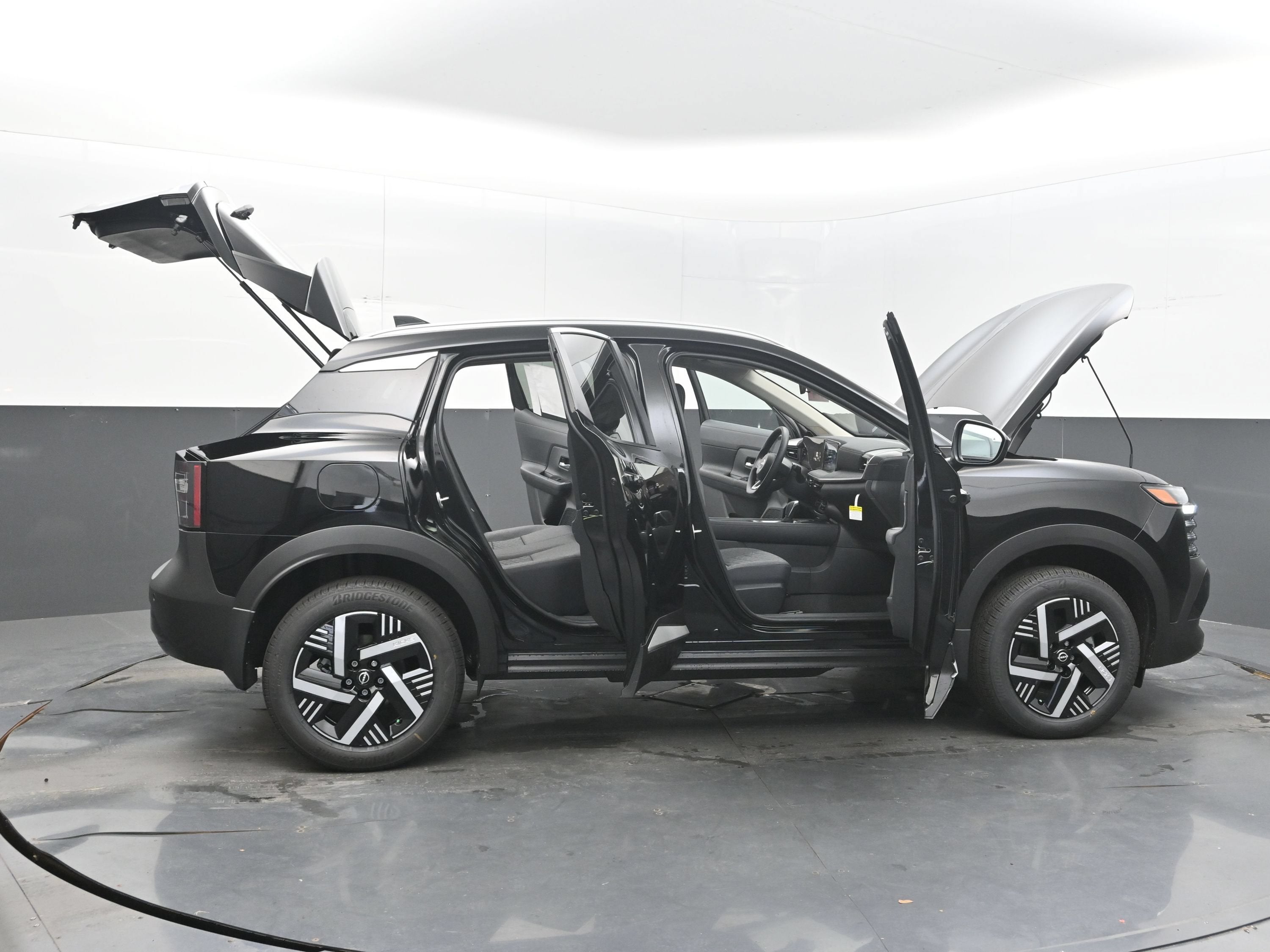 2026 Nissan KICKS SV PREMIUM