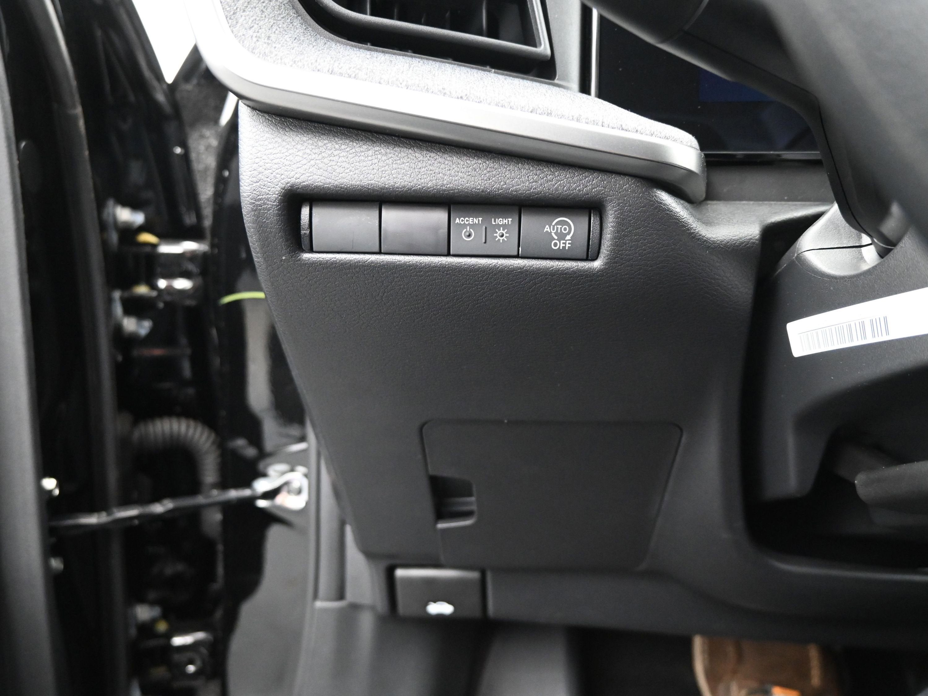 2026 Nissan KICKS SV PREMIUM