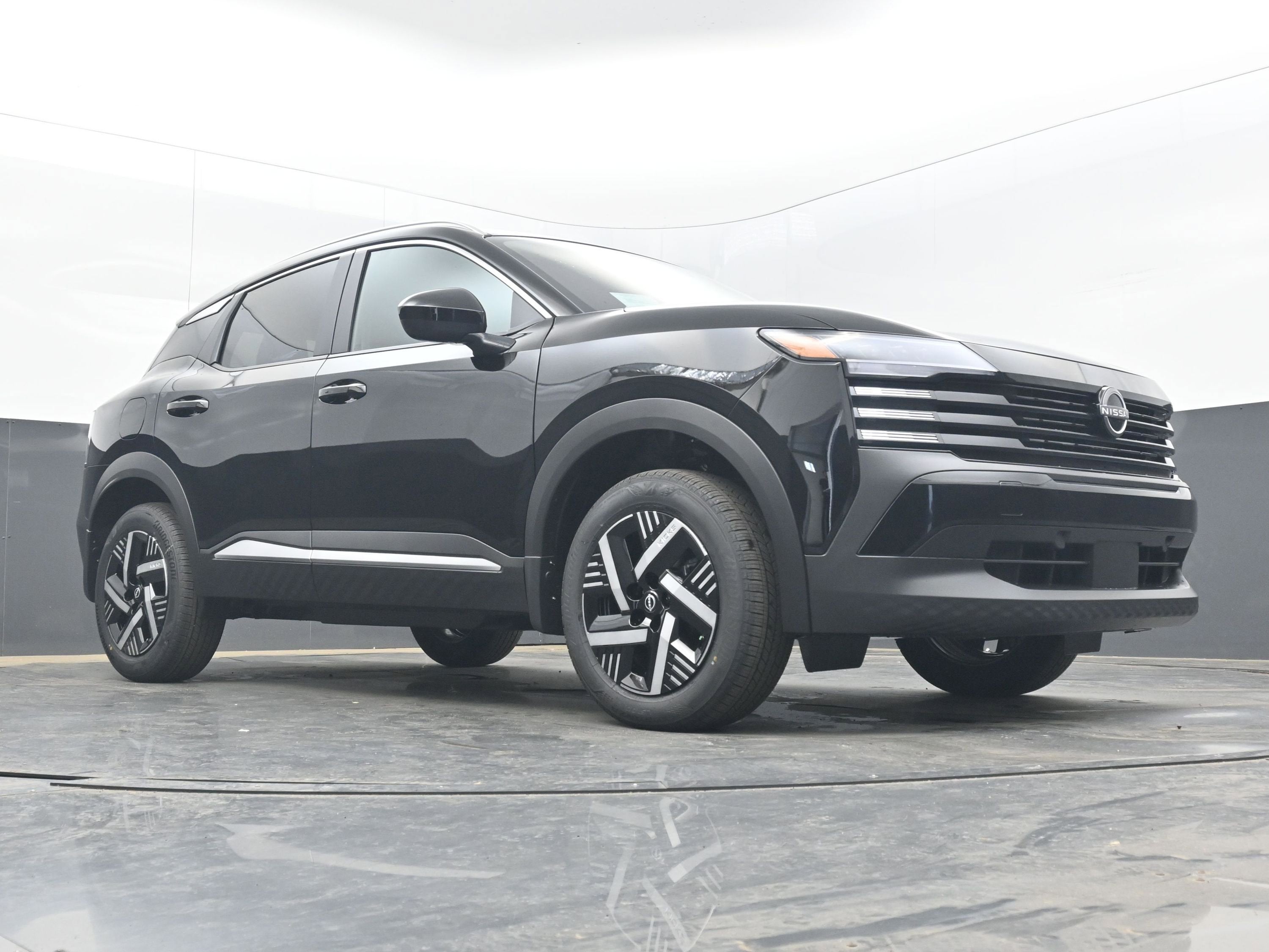 2026 Nissan KICKS SV PREMIUM