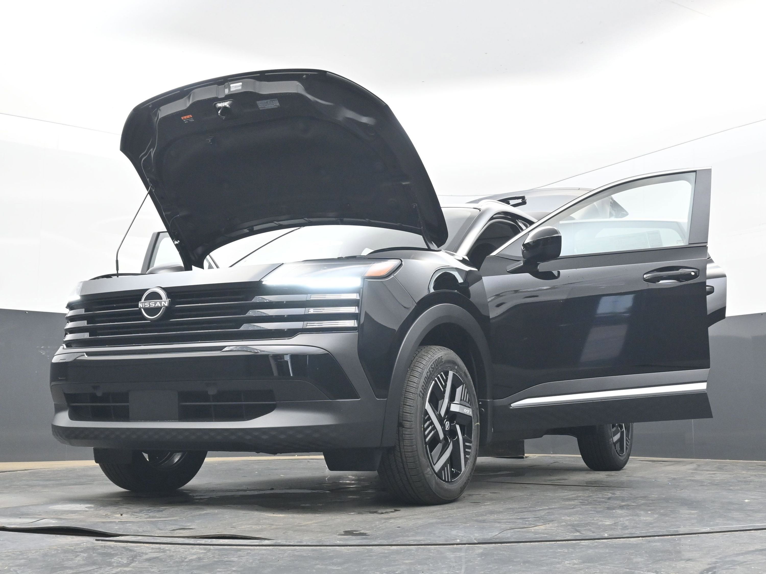 2026 Nissan KICKS SV PREMIUM