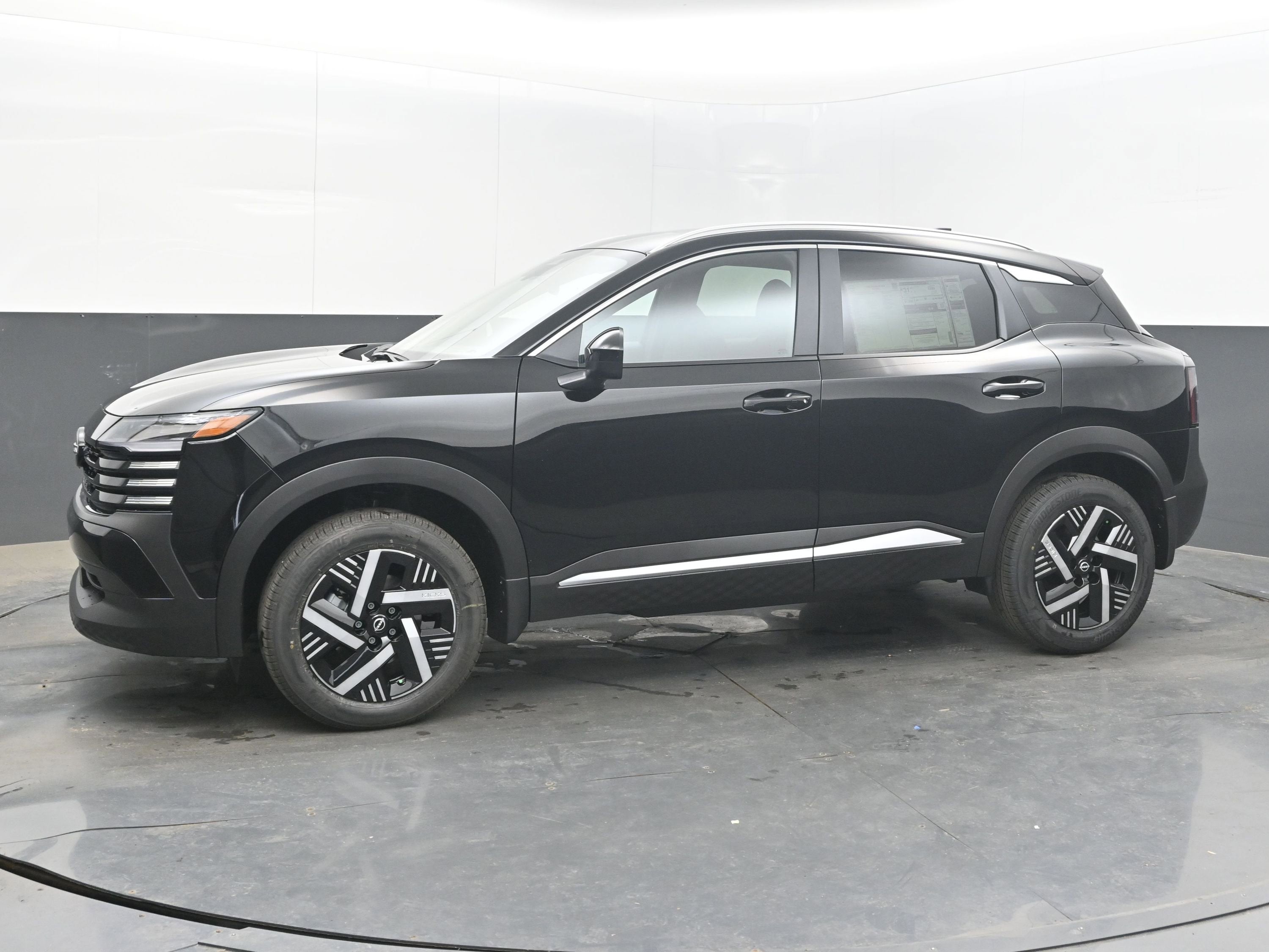 2026 Nissan KICKS SV PREMIUM