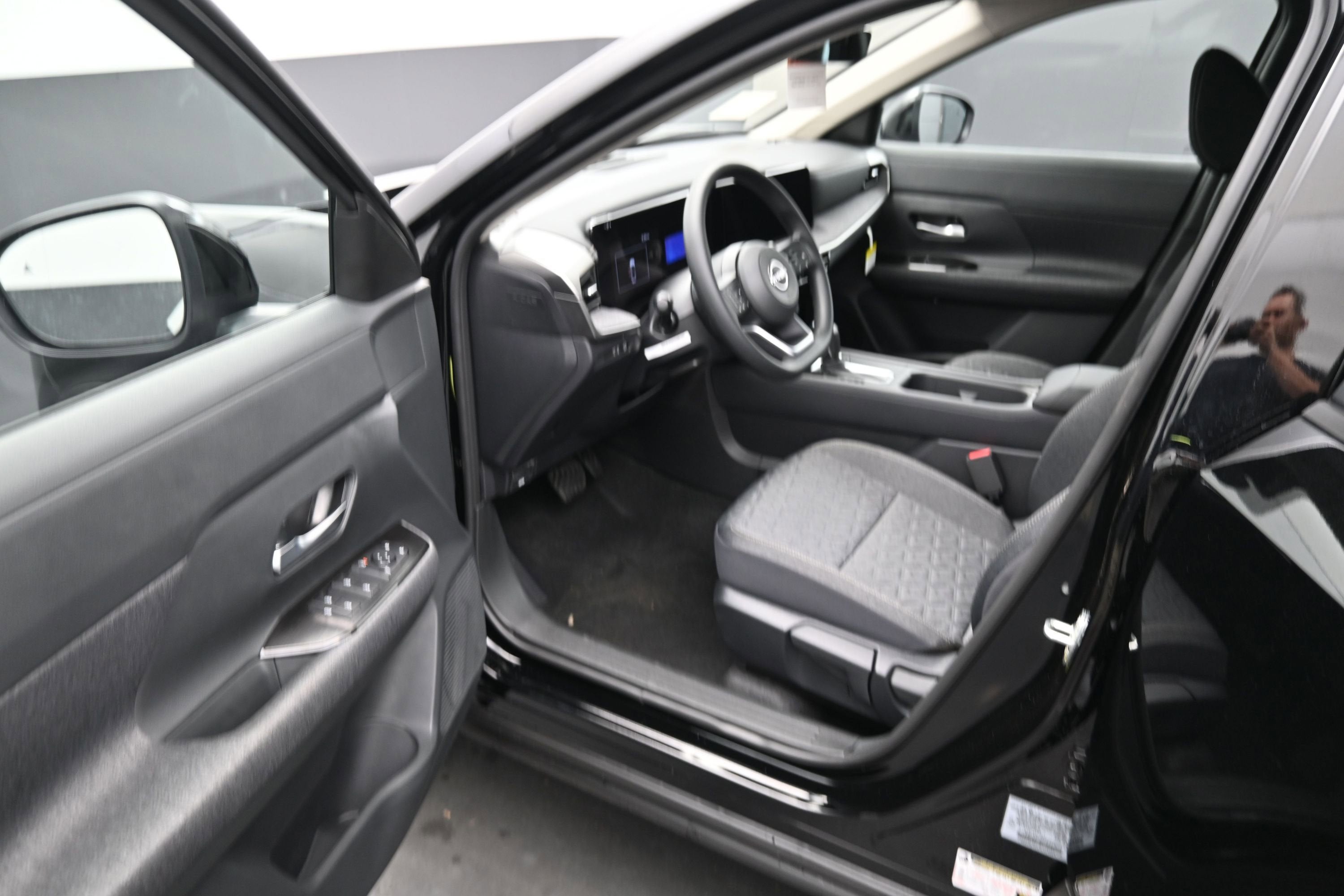 2026 Nissan KICKS SV PREMIUM