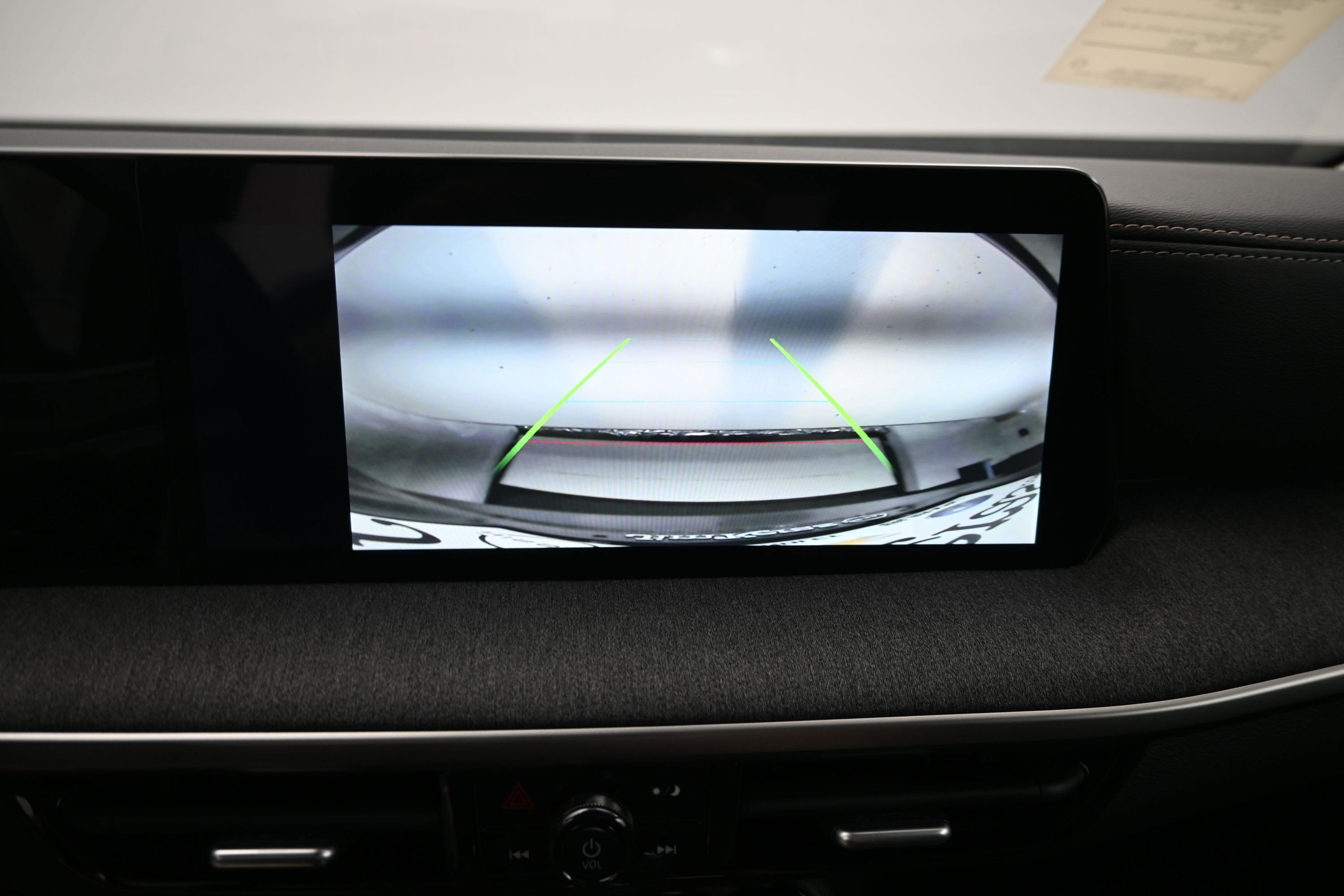 2026 Nissan KICKS SV PREMIUM