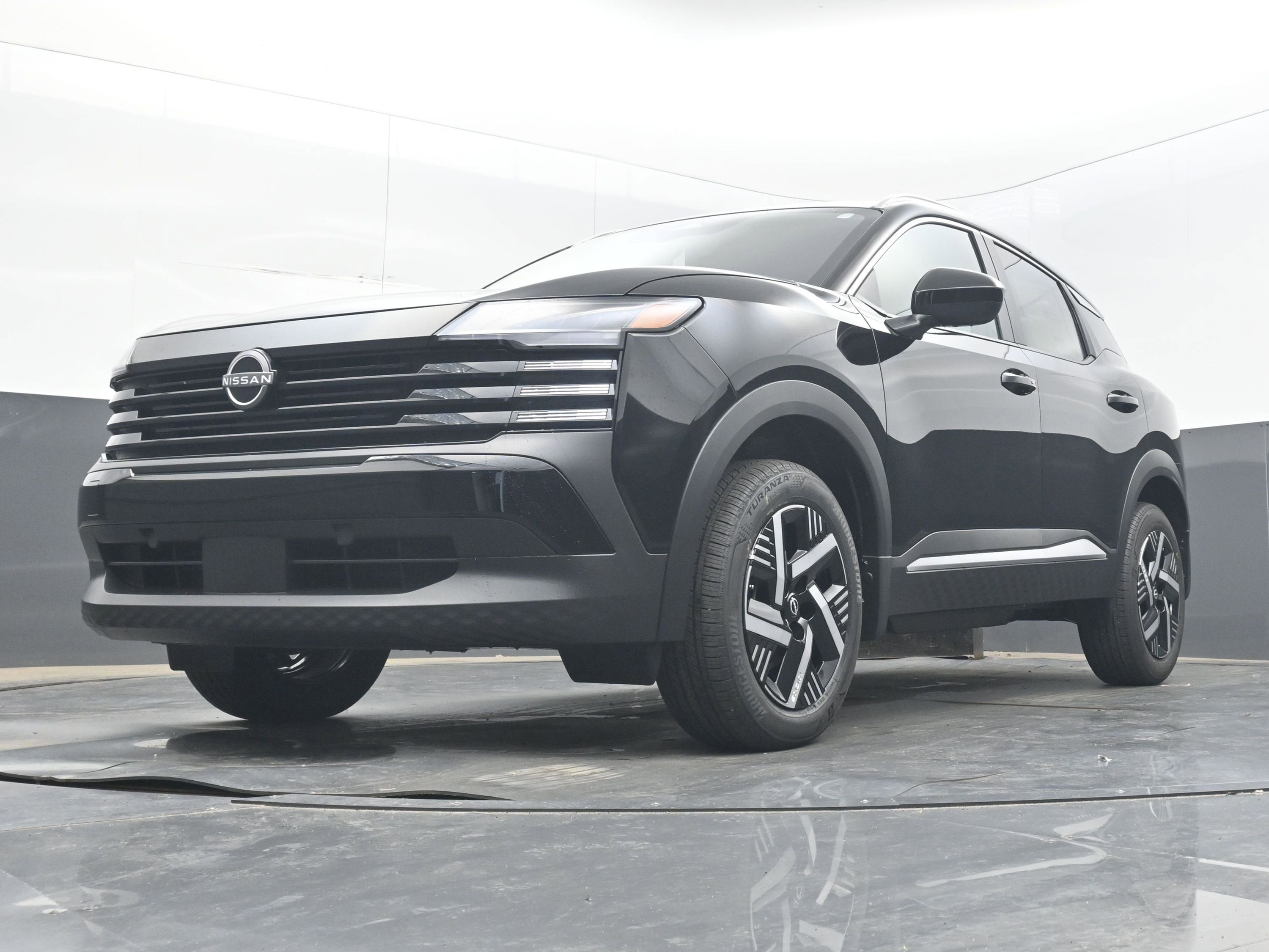2026 Nissan KICKS SV PREMIUM