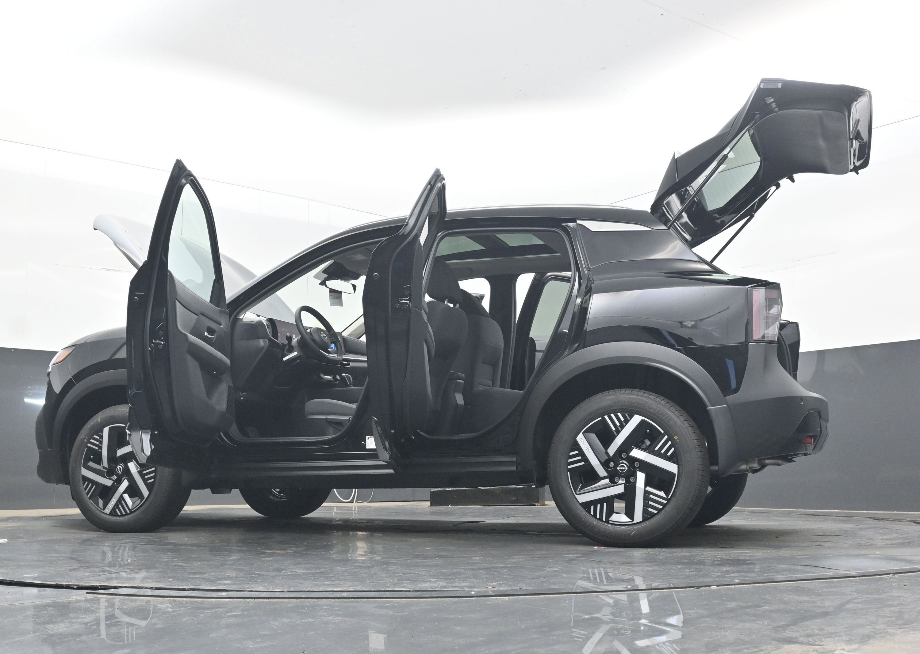 2026 Nissan KICKS SV PREMIUM