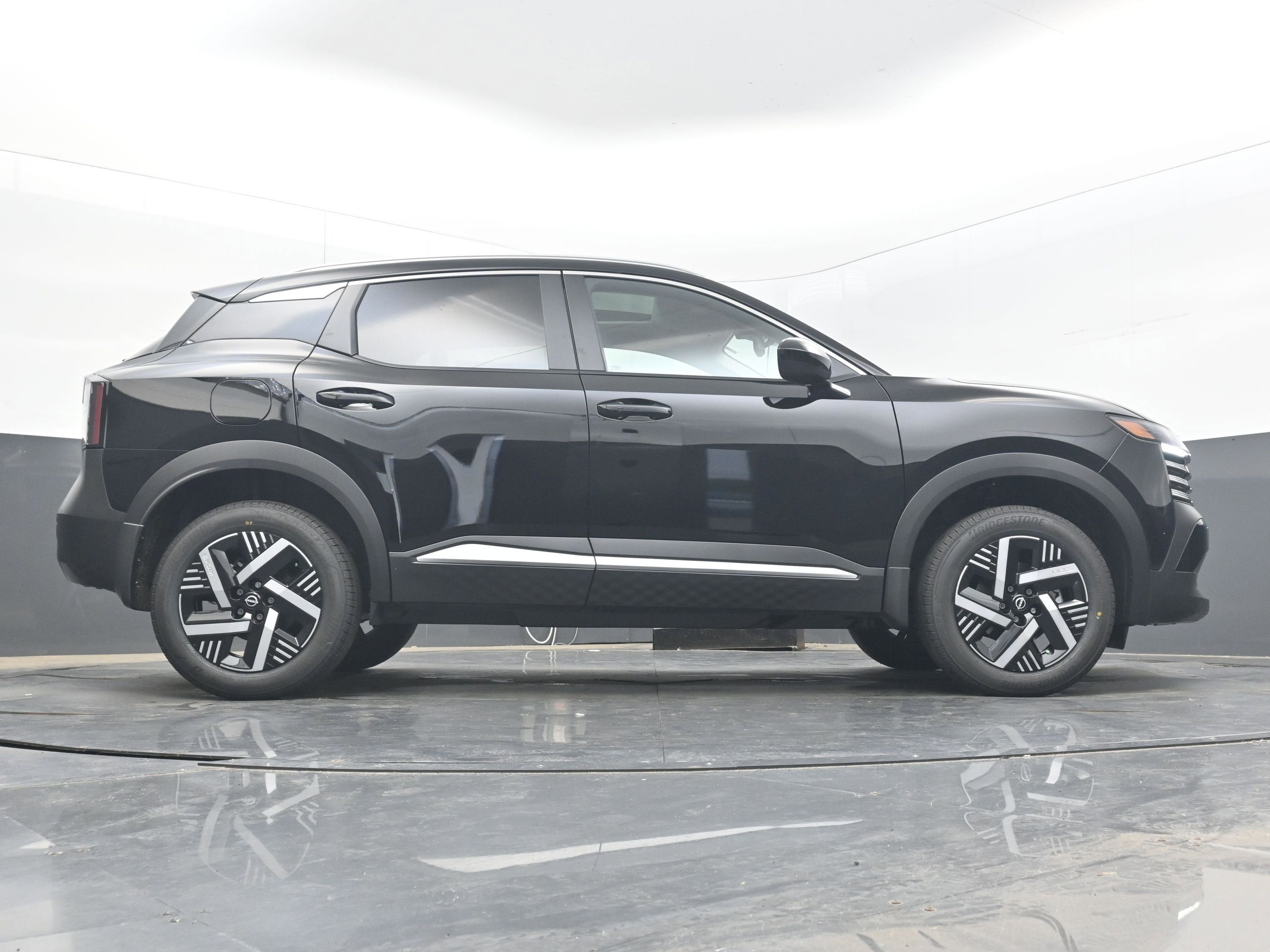 2026 Nissan KICKS SV PREMIUM